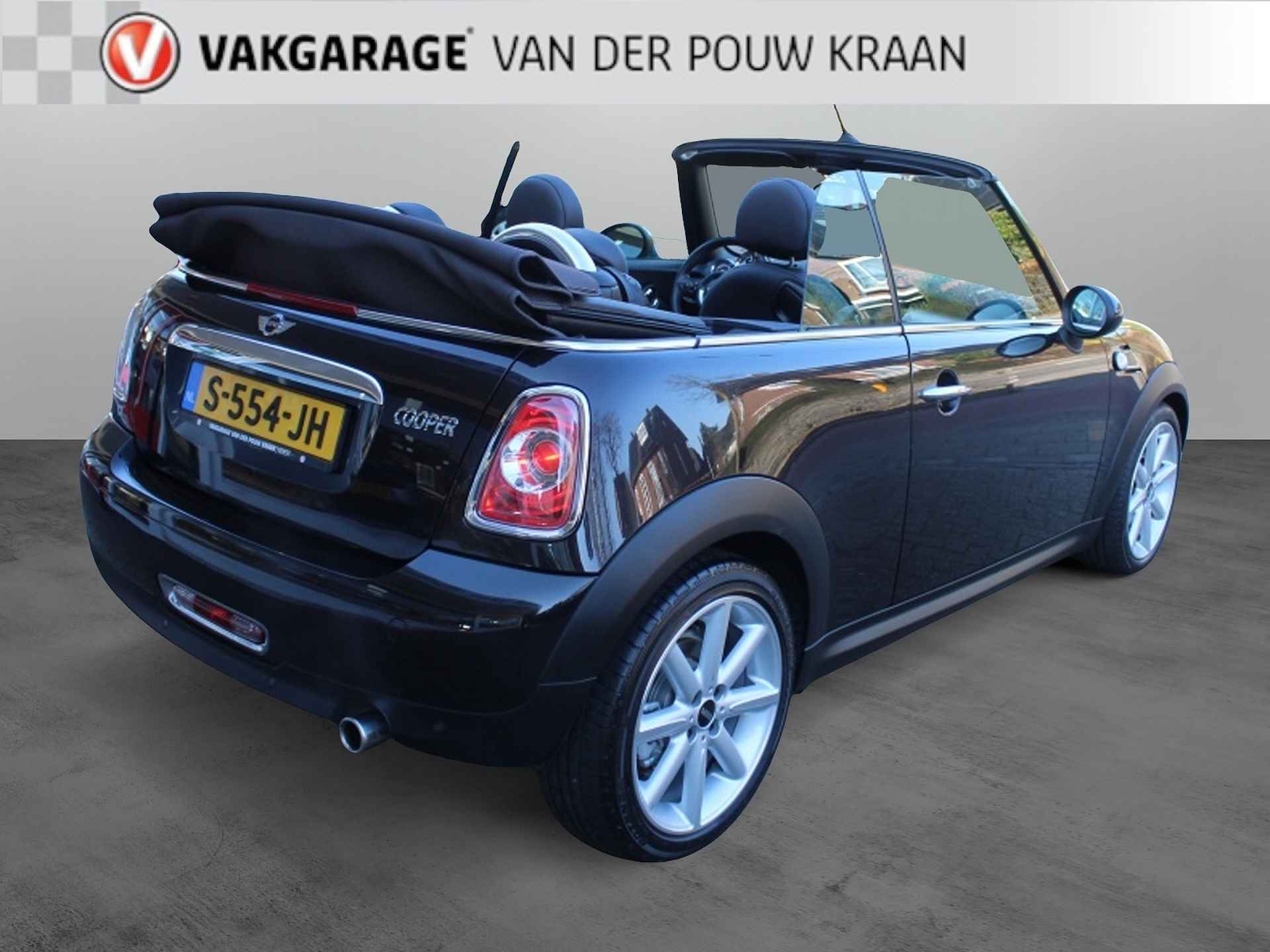 Mini Mini Cabrio 1.6 Cooper Highgate Automaat - 2/31