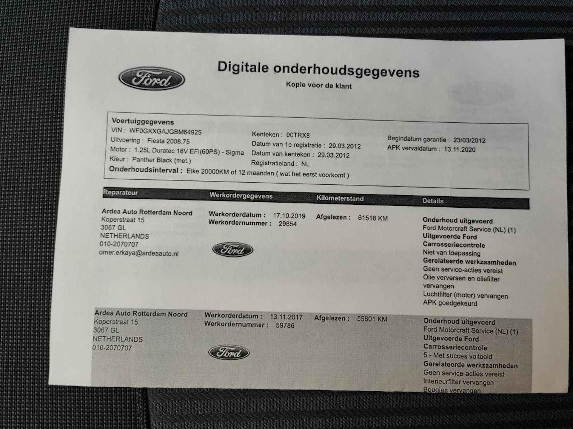 Ford Fiesta 1.25 Ghia Airco PDC NL-auto 65.700 km + NAP - 26/33