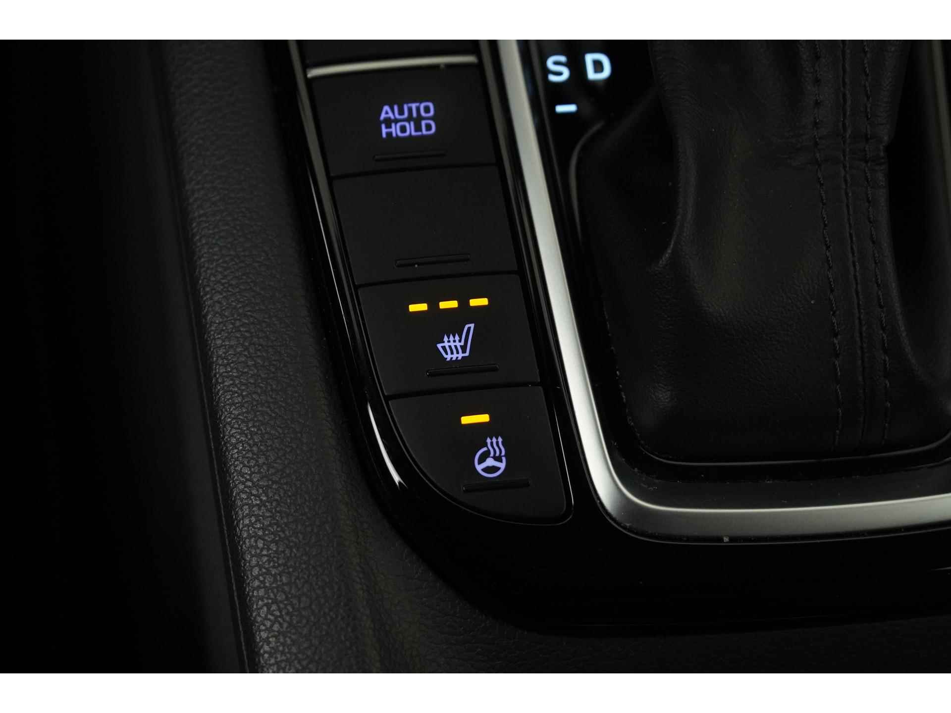 Hyundai IONIQ 1.6 GDi PHEV Style | Navigatie | Plug-In | Zondag Open! - 13/40
