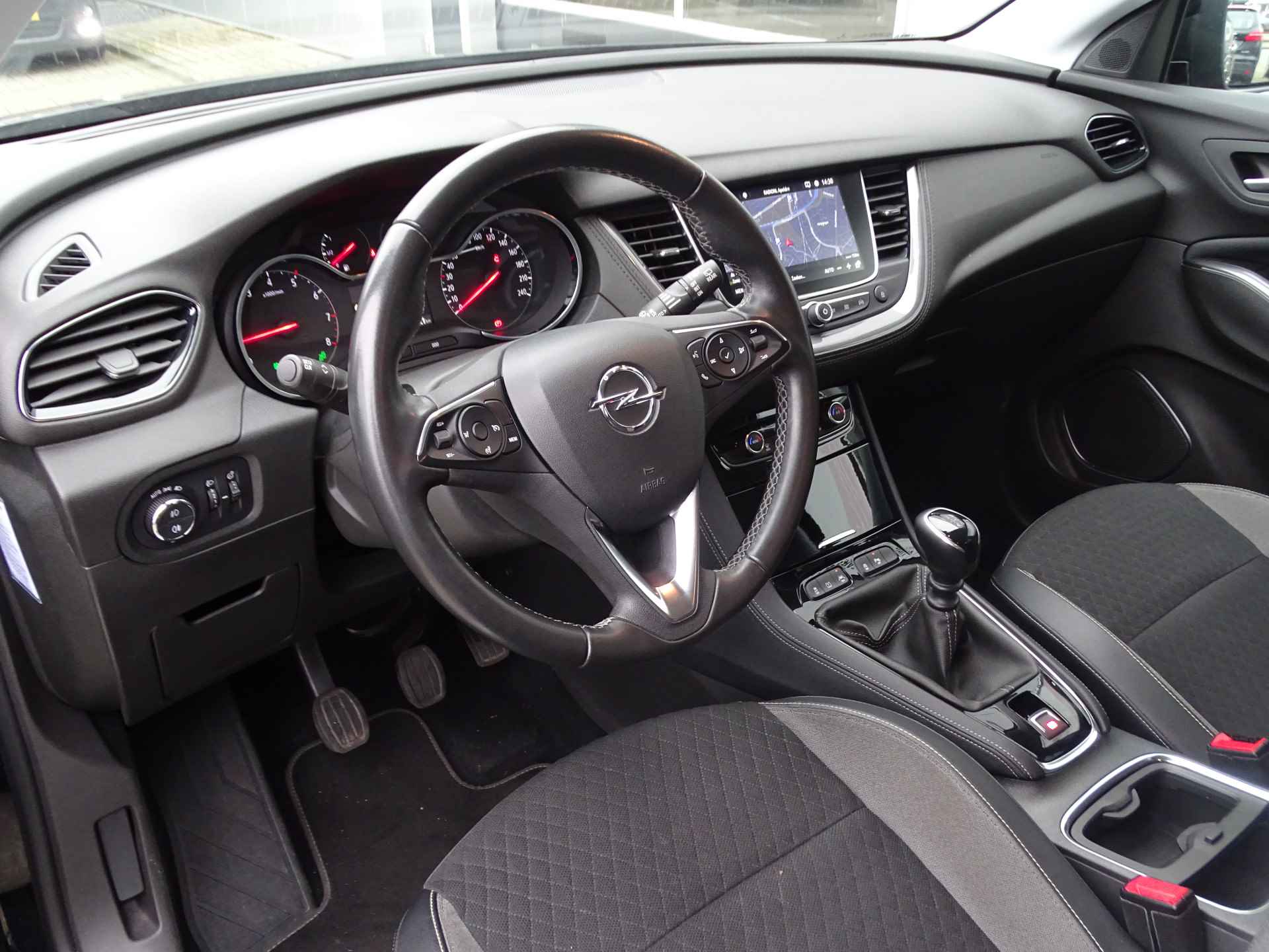 Opel Grandland X 1.2 Turbo Innovation, Cruise Control, NAVI, PDC, NL/NAP! - 35/67