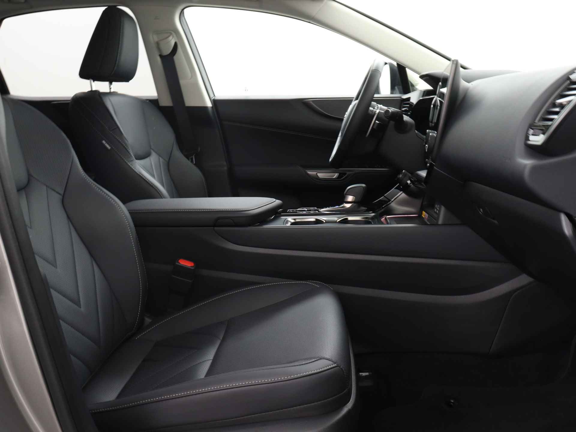 Lexus NX 450h+ AWD Executive Line | Schuif-/Kanteldak | Achteruitrijcamera | Climate Control | Parkeersensoren | - 31/52