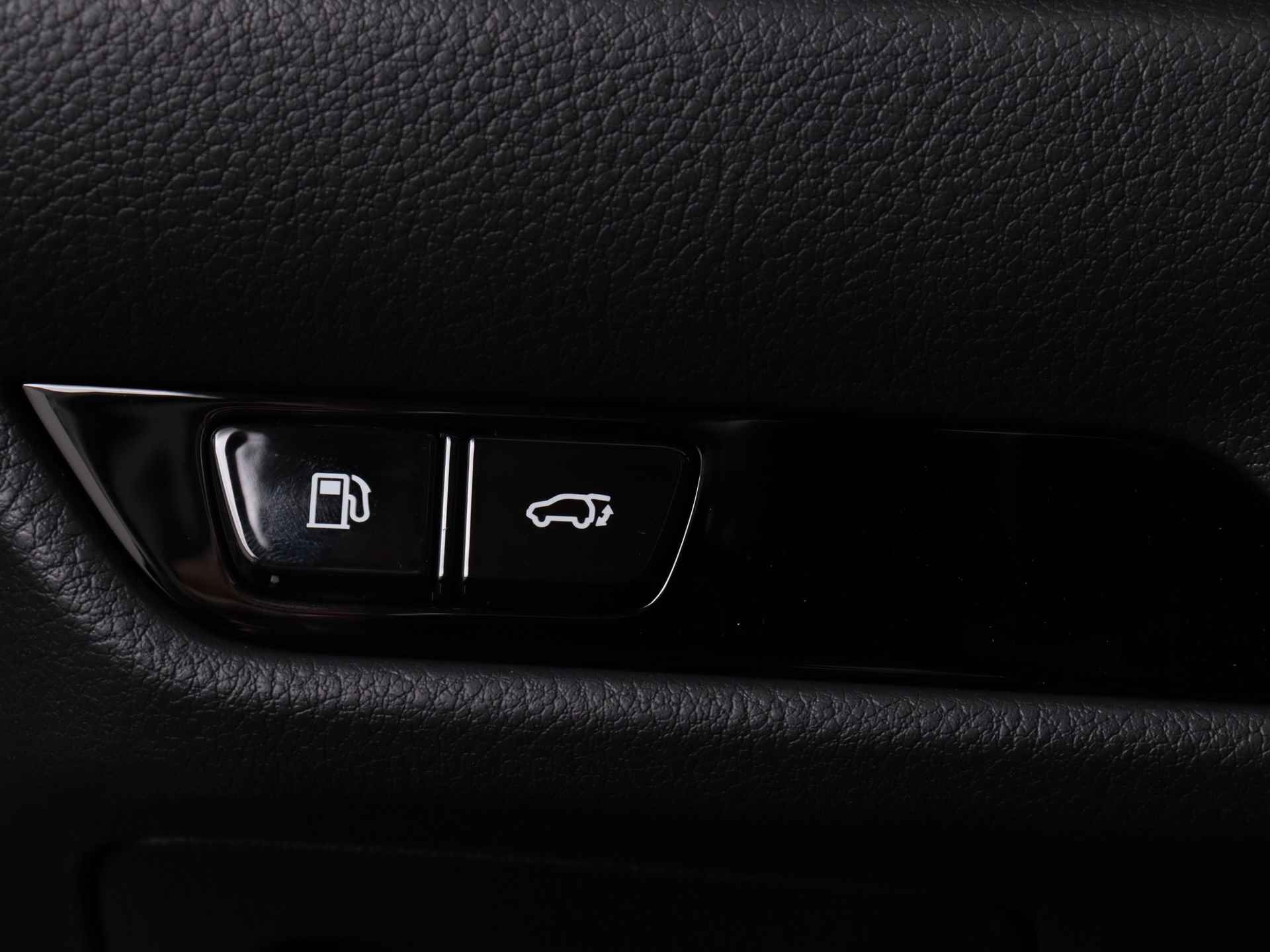 Lexus NX 450h+ AWD Executive Line | Schuif-/Kanteldak | Achteruitrijcamera | Climate Control | Parkeersensoren | - 34/52