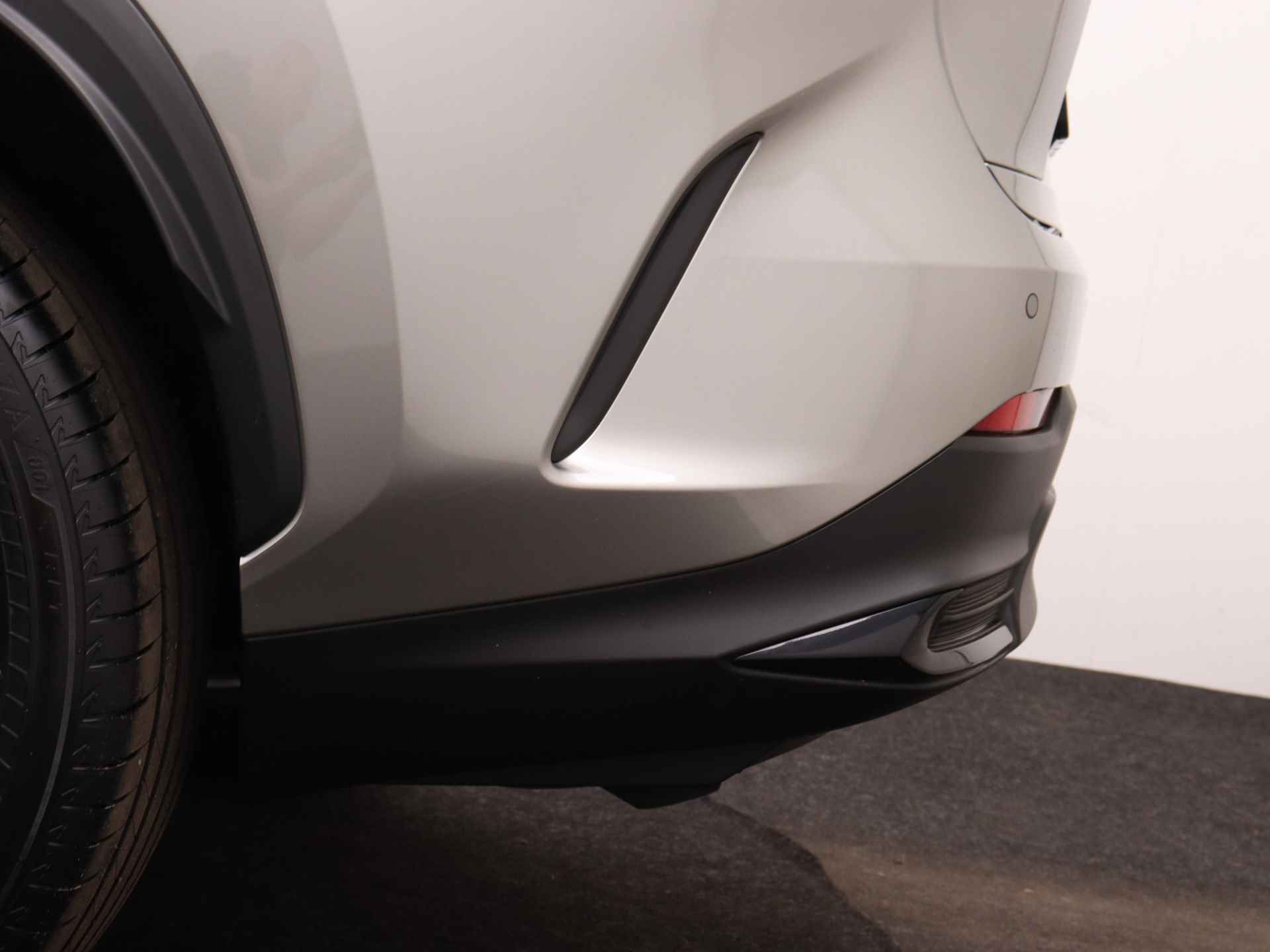 Lexus NX 450h+ AWD Executive Line | Schuif-/Kanteldak | Achteruitrijcamera | Climate Control | Parkeersensoren | - 45/52
