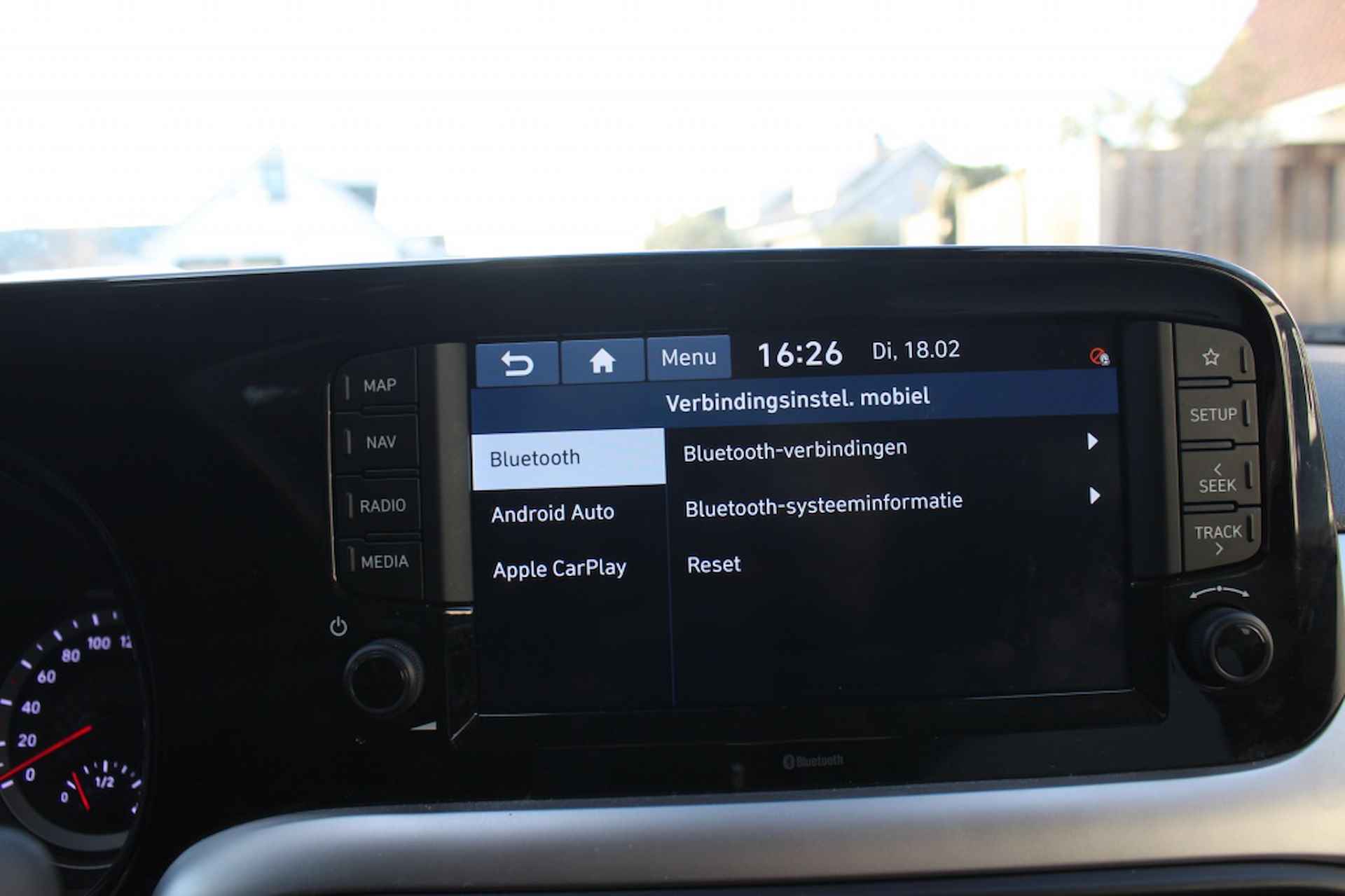 Hyundai i10 1.0 Premium Carplay | Android - 7/10