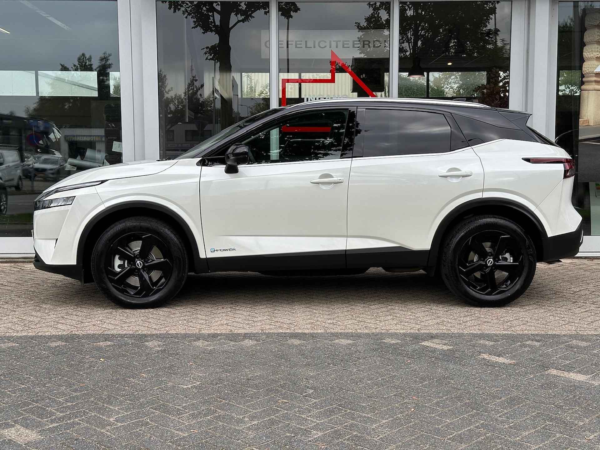 NISSAN Qashqai E-power 190pk Black Edition | Navigatie | Cold Pack | Panoramadak | App Connect | Keyless - 3/37