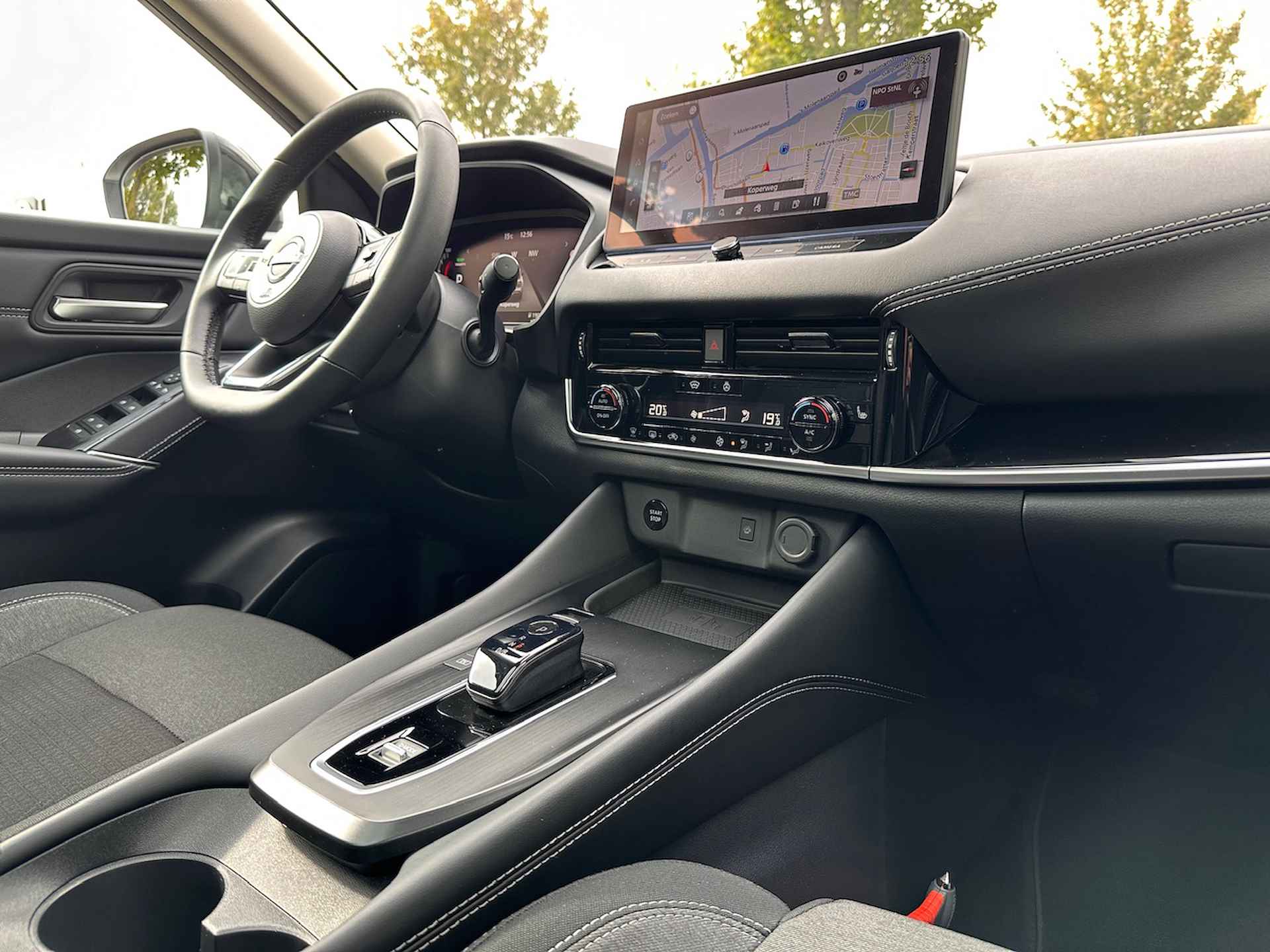 NISSAN Qashqai E-power 190pk Black Edition | Navigatie | Cold Pack | Panoramadak | App Connect | Keyless - 31/37