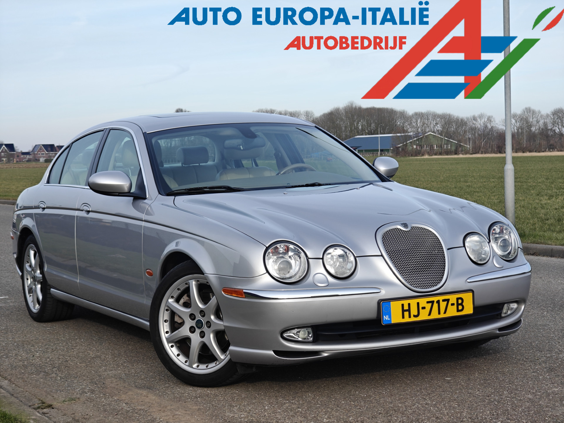 Jaguar S-Type 4.2 V8 Executive | Luxe