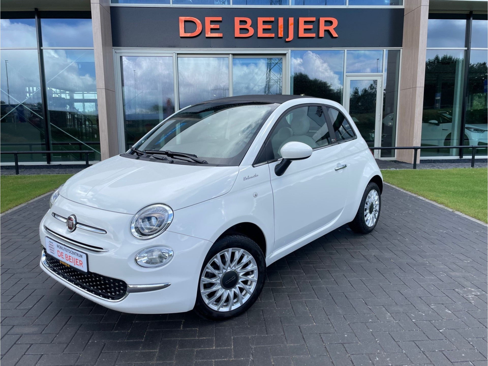 Fiat 500C 1.0 Hybrid Dolcevita Cabrio I Carplay I Pdc I