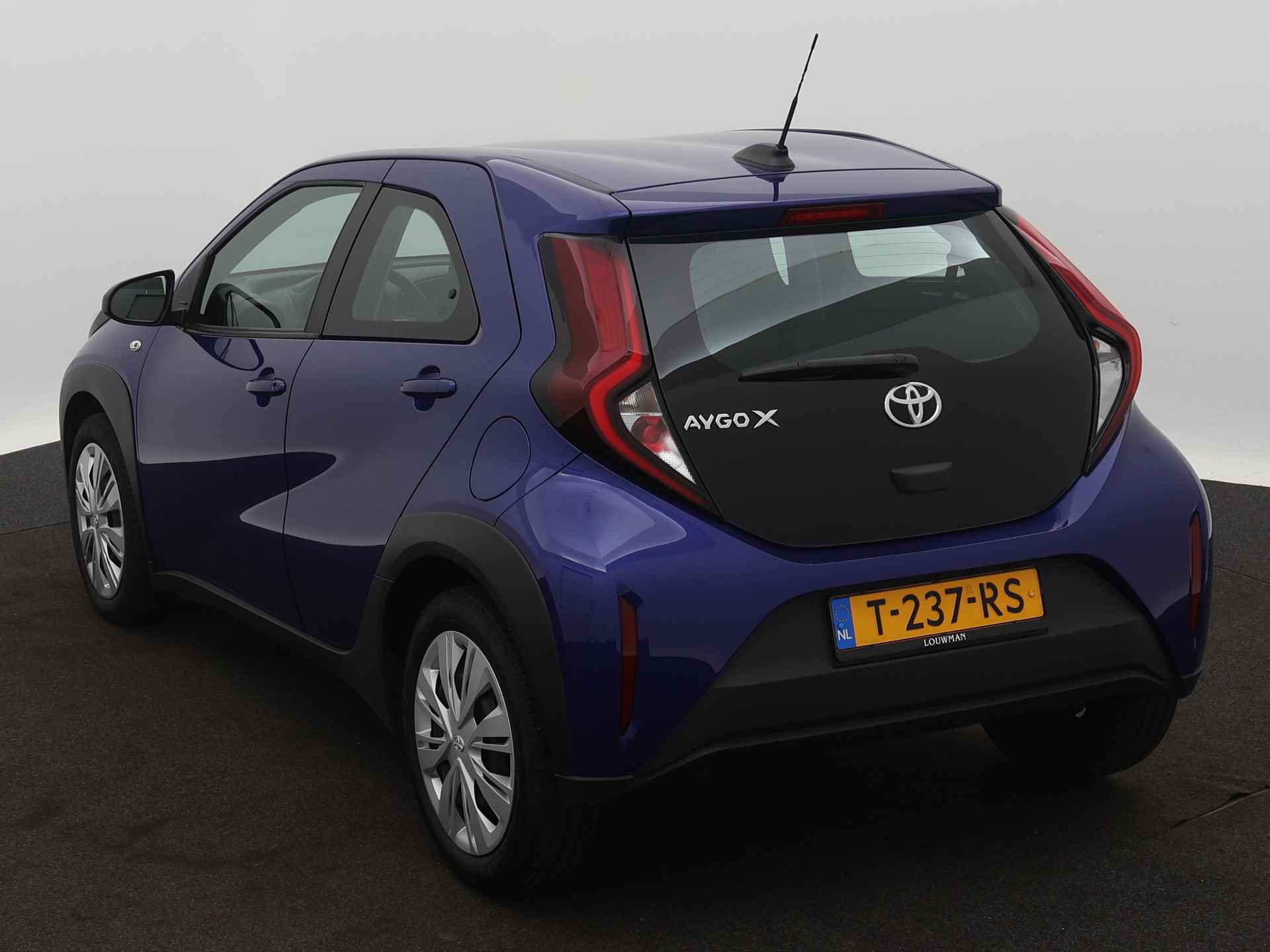 Toyota Aygo X 1.0 VVT-i MT play | Achteruitrijcamera | - 17/41