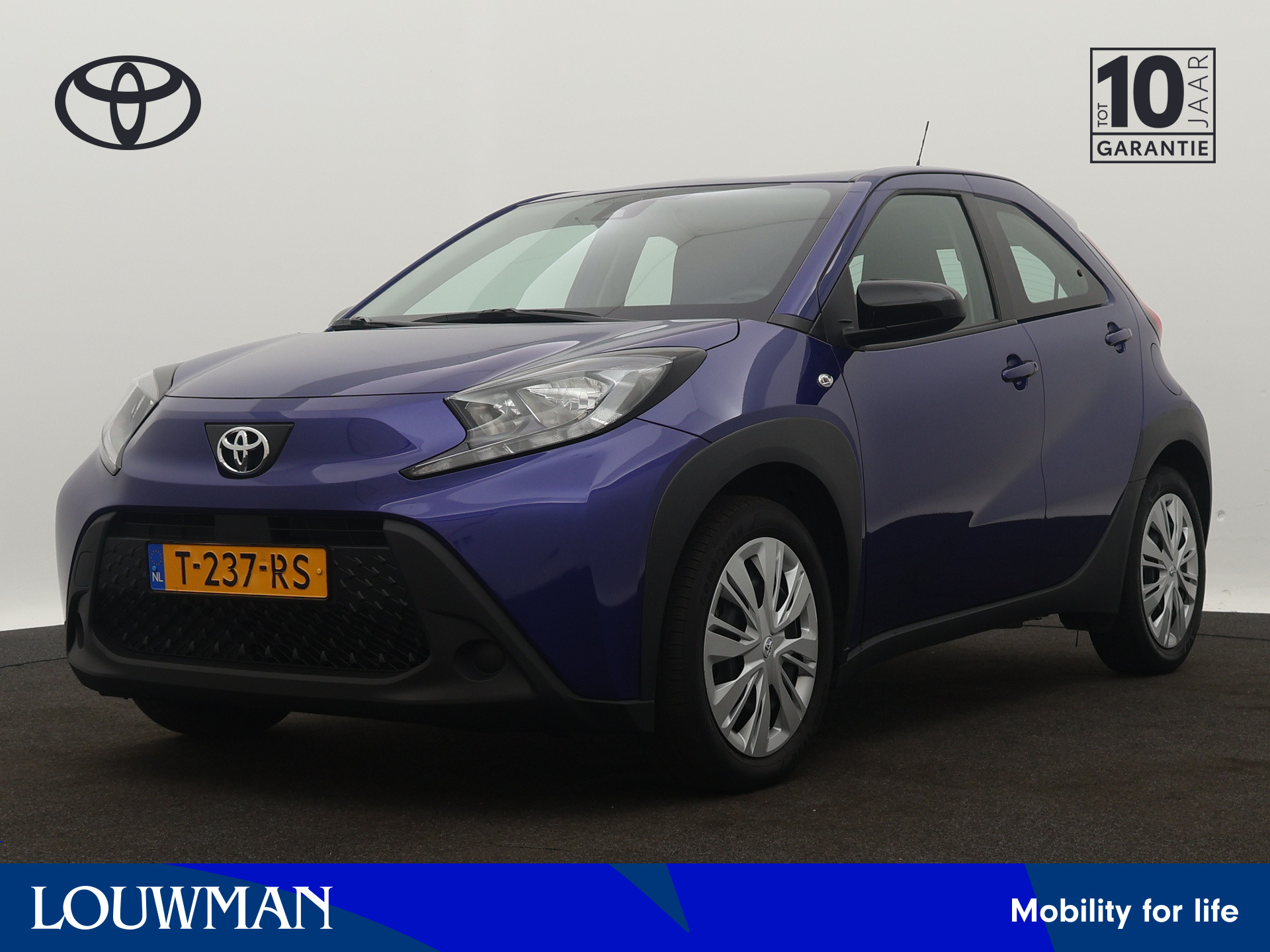 Toyota Aygo X 1.0 VVT-i MT play | Achteruitrijcamera |