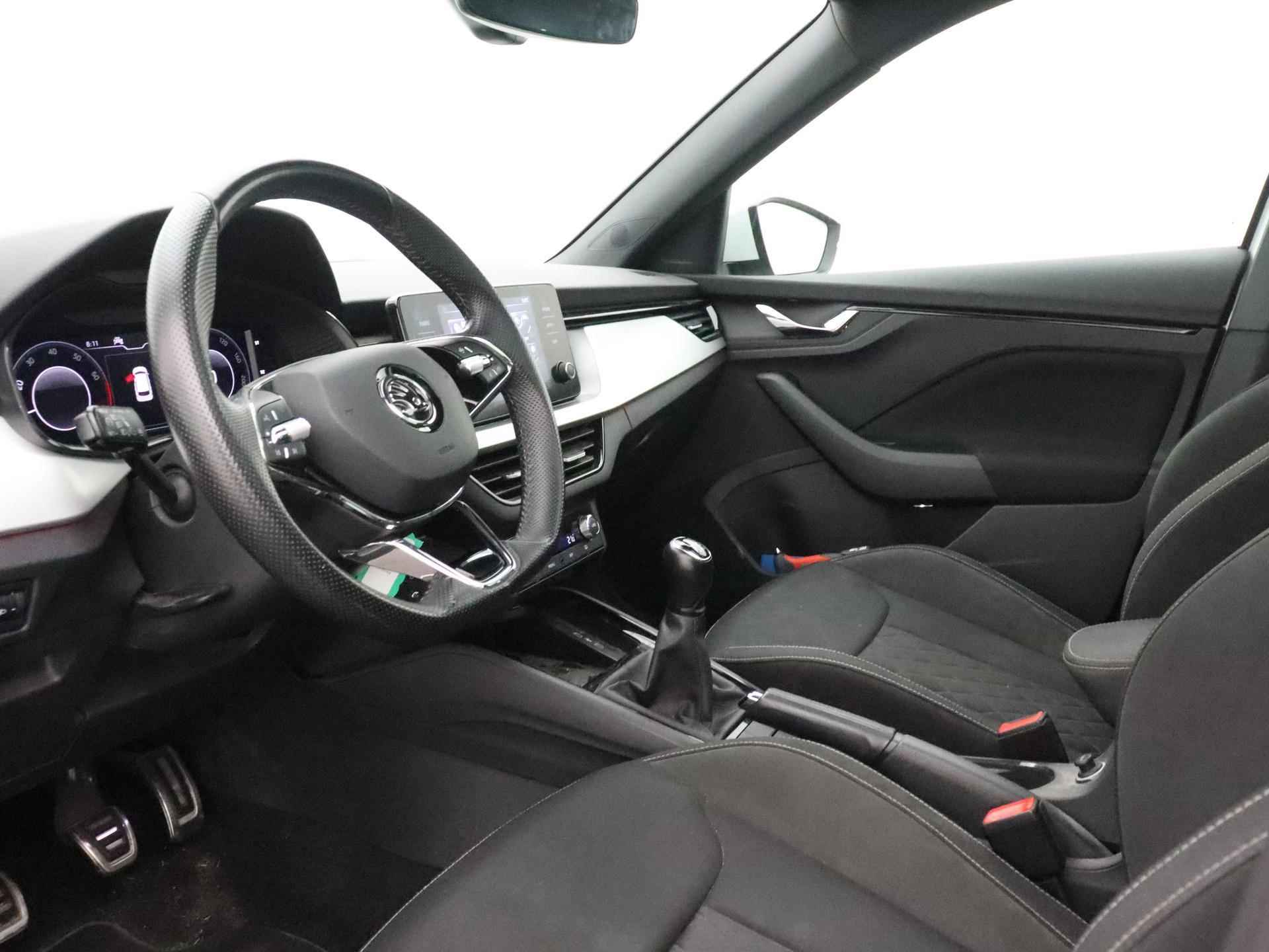 Skoda Kamiq 1.0 TSI Sport Business | NIEUW BINNEN | Pano dak | Apple Carplay | Climate control | LED | - 3/8