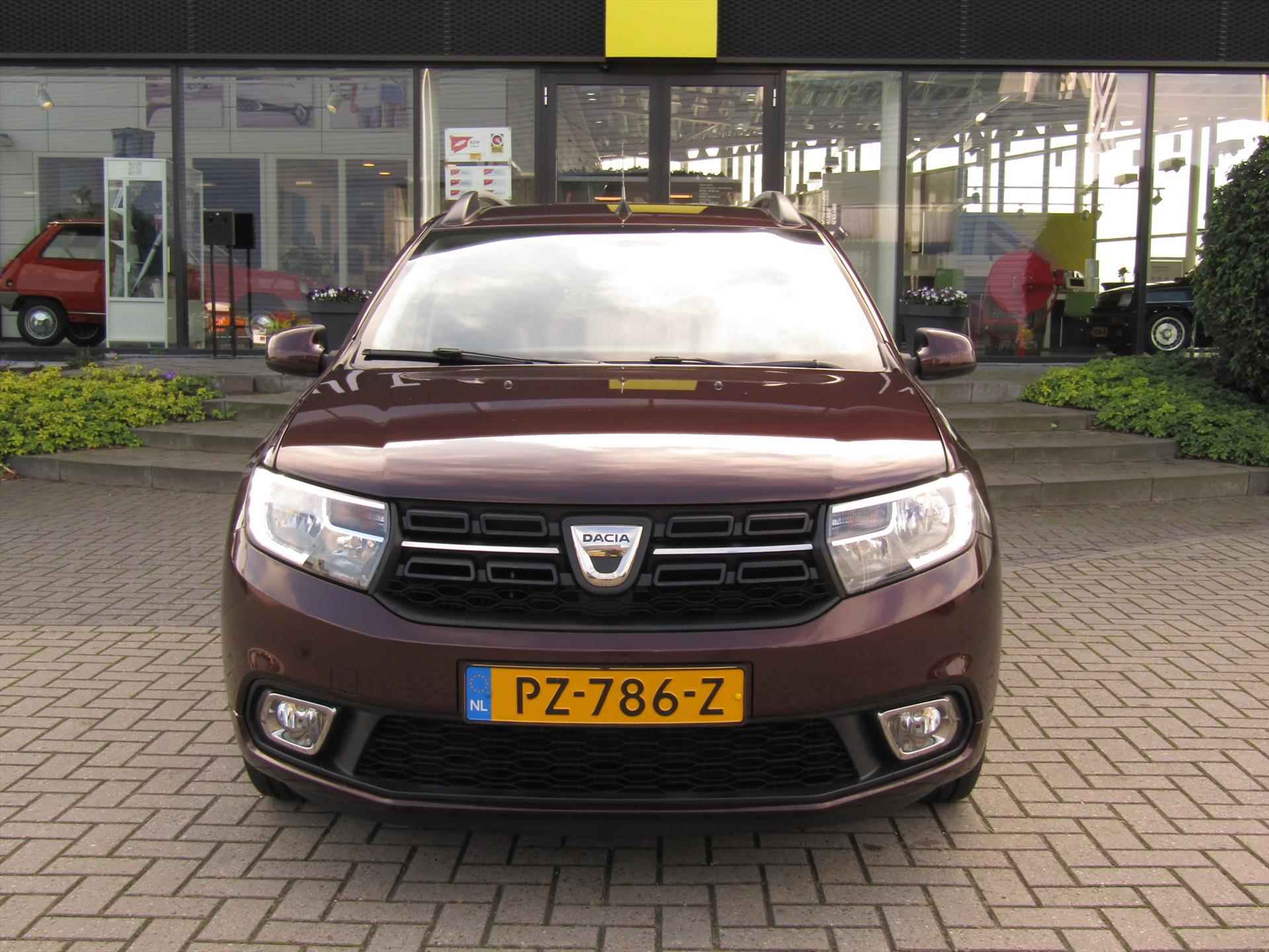 DACIA Logan Mcv 0.9 Tce 90pk Bi-Fuel Lauréate / Navigatie / Cruise-Control / Compleet dealer O.H. - 4/22