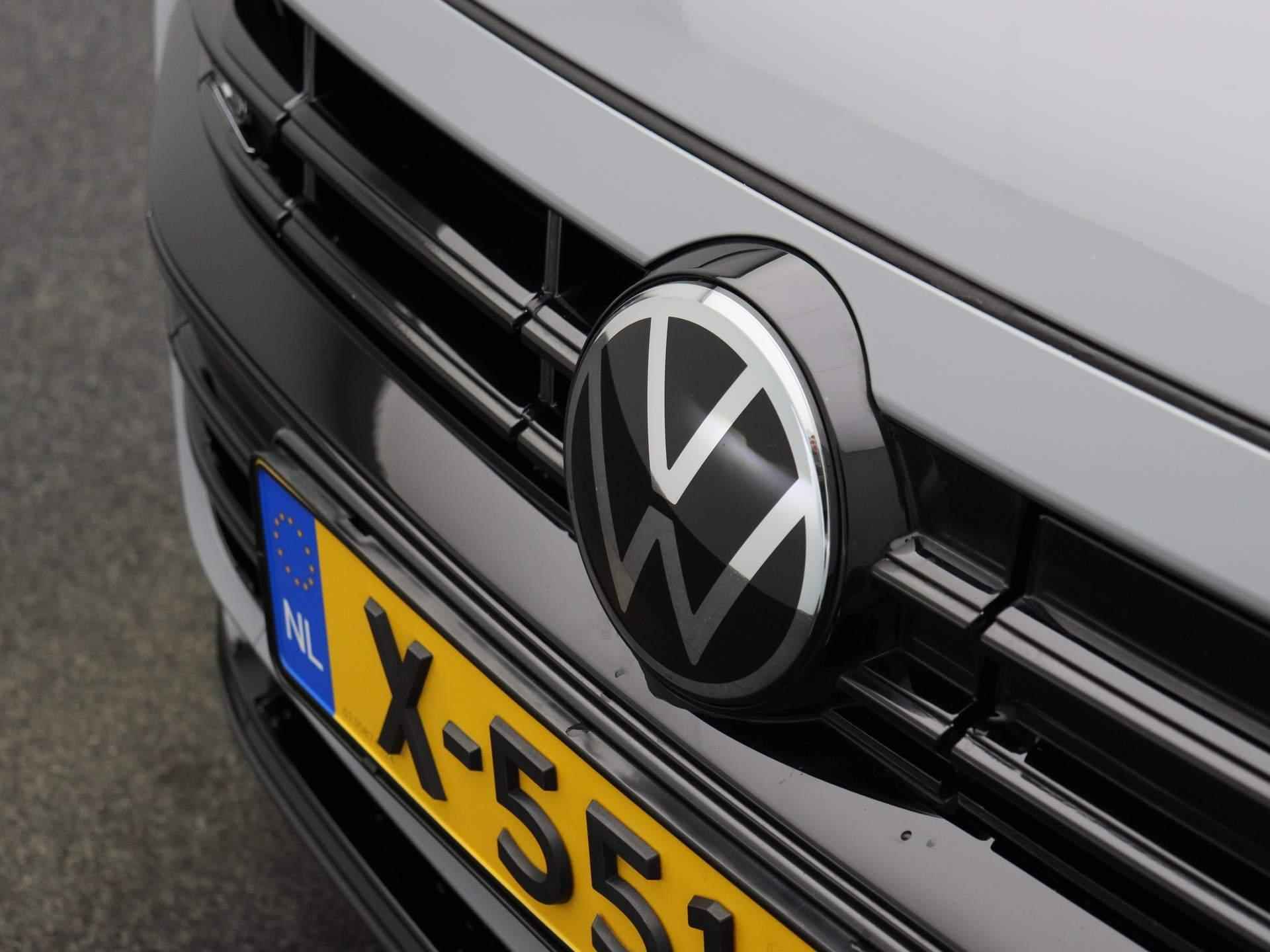 Volkswagen Arteon 1.4 TSI eHybrid R-Line Business 156 PK DSG | Apple Carplay | Comfort pakket plus | Design pakket | Discover media | Verwarmd stuurwiel | Verwarmde achterbank | Panorama dak elektrisch | Grootlicht assistent | Keyless | - 42/45