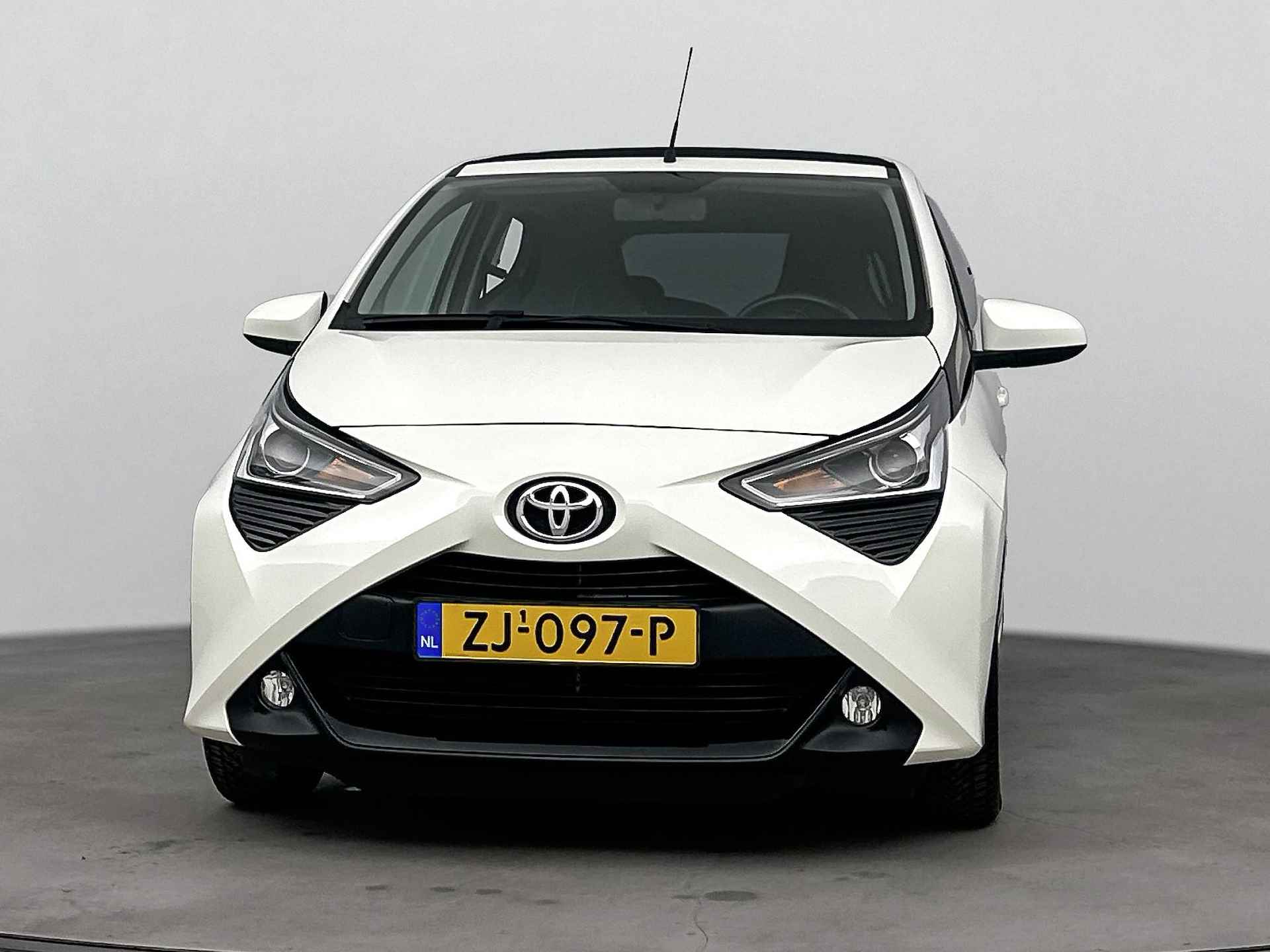 Toyota Aygo 1.0 VVT-i x-cite | Elektrisch vouwdak | Climate Control | Apple Carplay/Android Auto | Camera | - 37/45