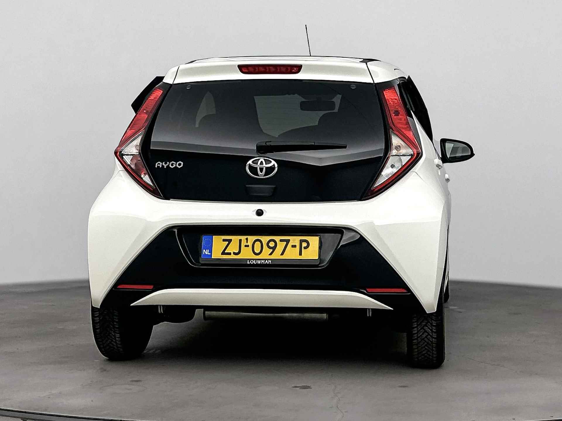 Toyota Aygo 1.0 VVT-i x-cite | Elektrisch vouwdak | Climate Control | Apple Carplay/Android Auto | Camera | - 38/45