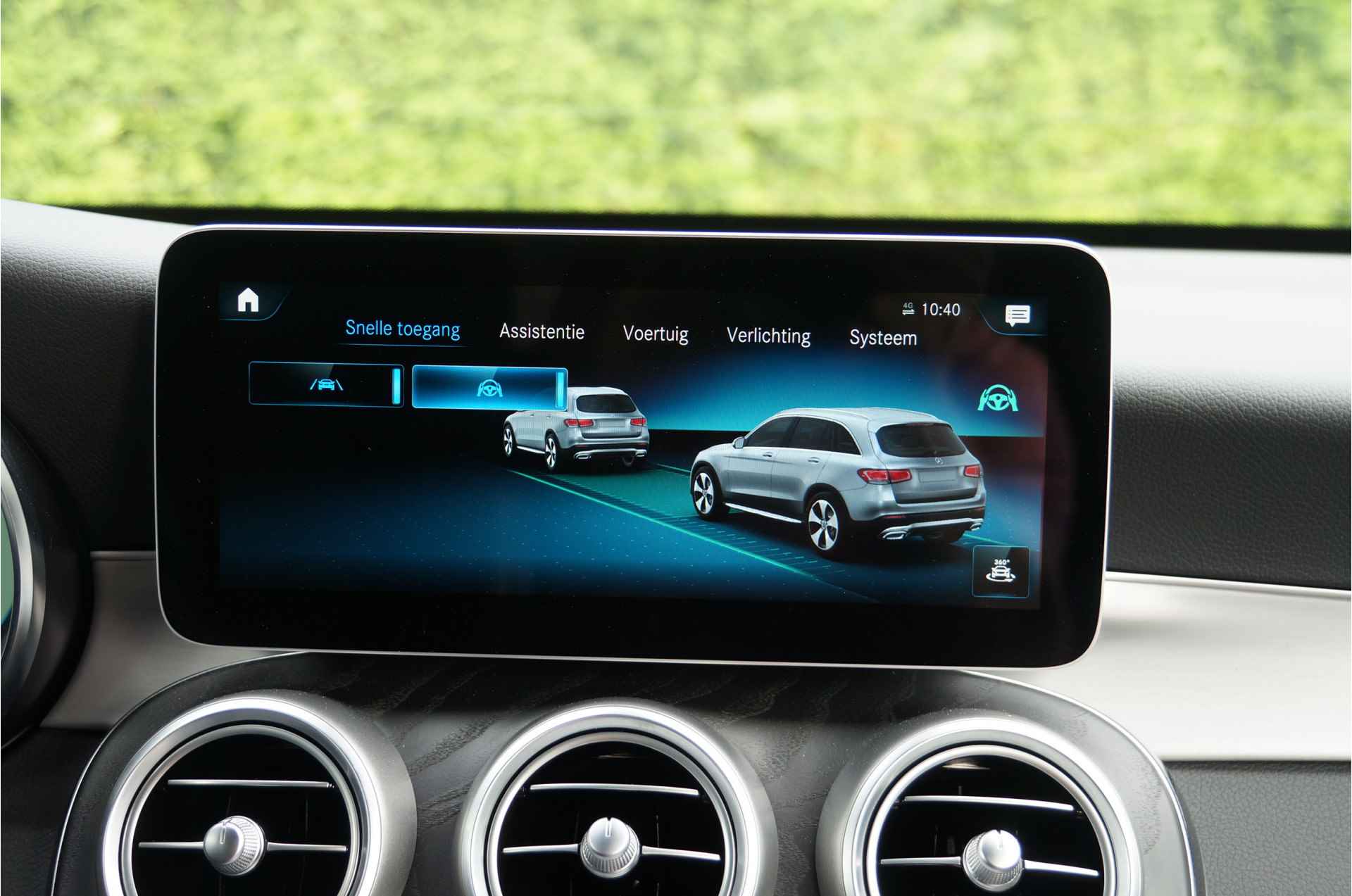 Mercedes-Benz GLC GLC 300 e 4M | Massage Distronic Memory 360 Camera AR Navi - 11/52