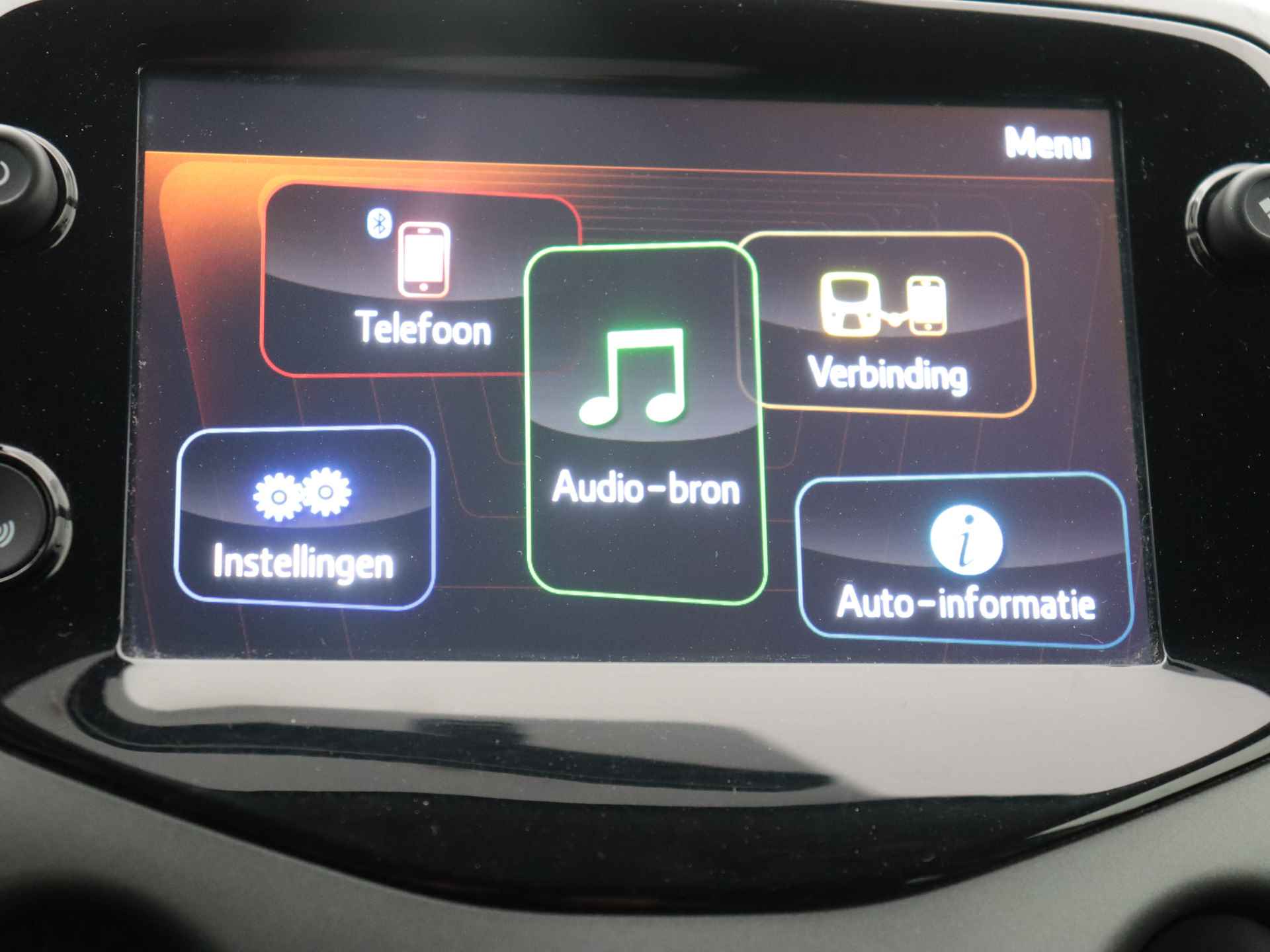 Toyota Aygo 1.0 X-Joy Limited | Airco | Camera | Parkeersensoren | Apple Carplay/Android Auto | - 9/39