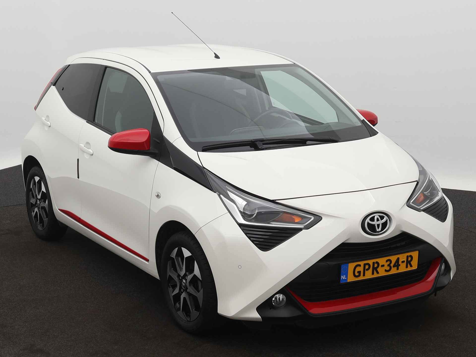 Toyota Aygo 1.0 X-Joy Limited | Airco | Camera | Parkeersensoren | Apple Carplay/Android Auto | - 23/39