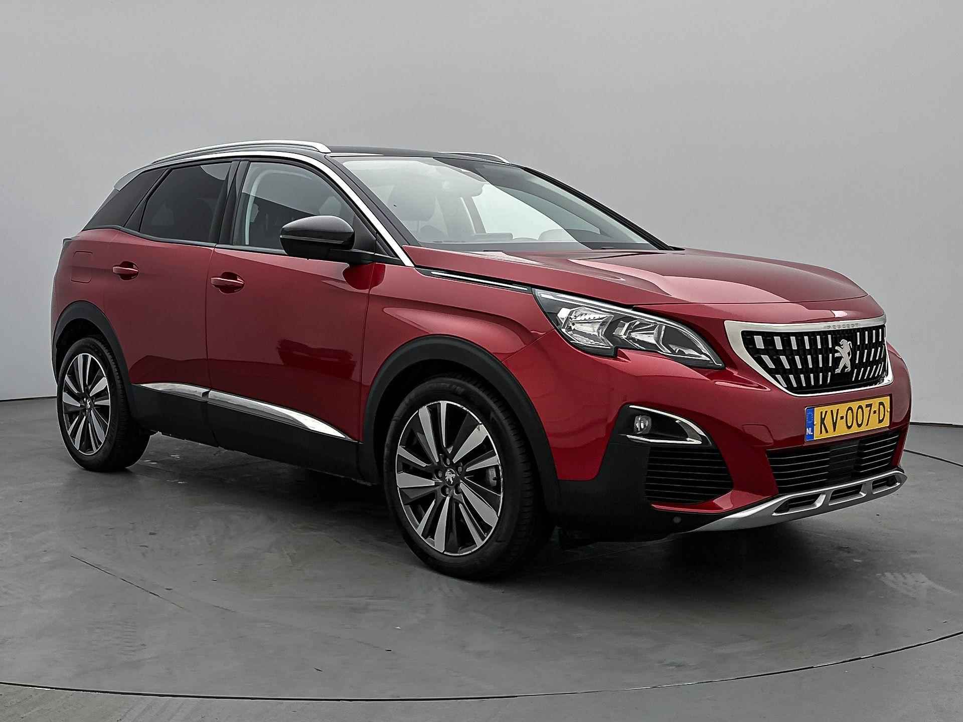 Peugeot 3008 SUV Première 130 pk | Navigatie | Achteruitrijcamera | Parkeersensoren Voor en Achter | Keyless Entry/Start | Elektrische Achterklep met Sensor | LED Dagrijverlichting | Climate Control | Cruise Control | 19" Lichtmetalen Velgen | Apple Carplay/Android Auto | - 4/35