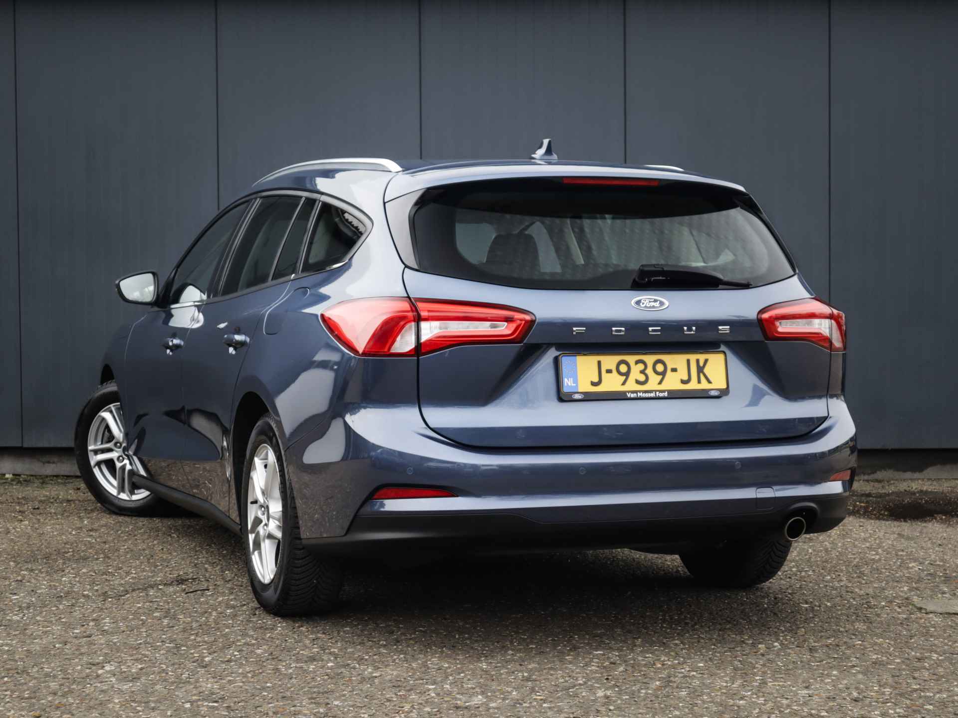 Ford FOCUS Wagon 1.0 EcoBoost Trend Edition Business (101 PK) 1e-Eig, Keurig-onderh, 12-Mnd-BOVAG, NL-Auto, Navigatie/Apple-Carplay/Android-Auto, Cruisecontrol, Achteruitrijcamera, Parkeersensoren-V+A, Sportstoelen, Licht-Zicht-Pakket, Lm-Velgen-16Inch, Privacy-Glas - 33/36