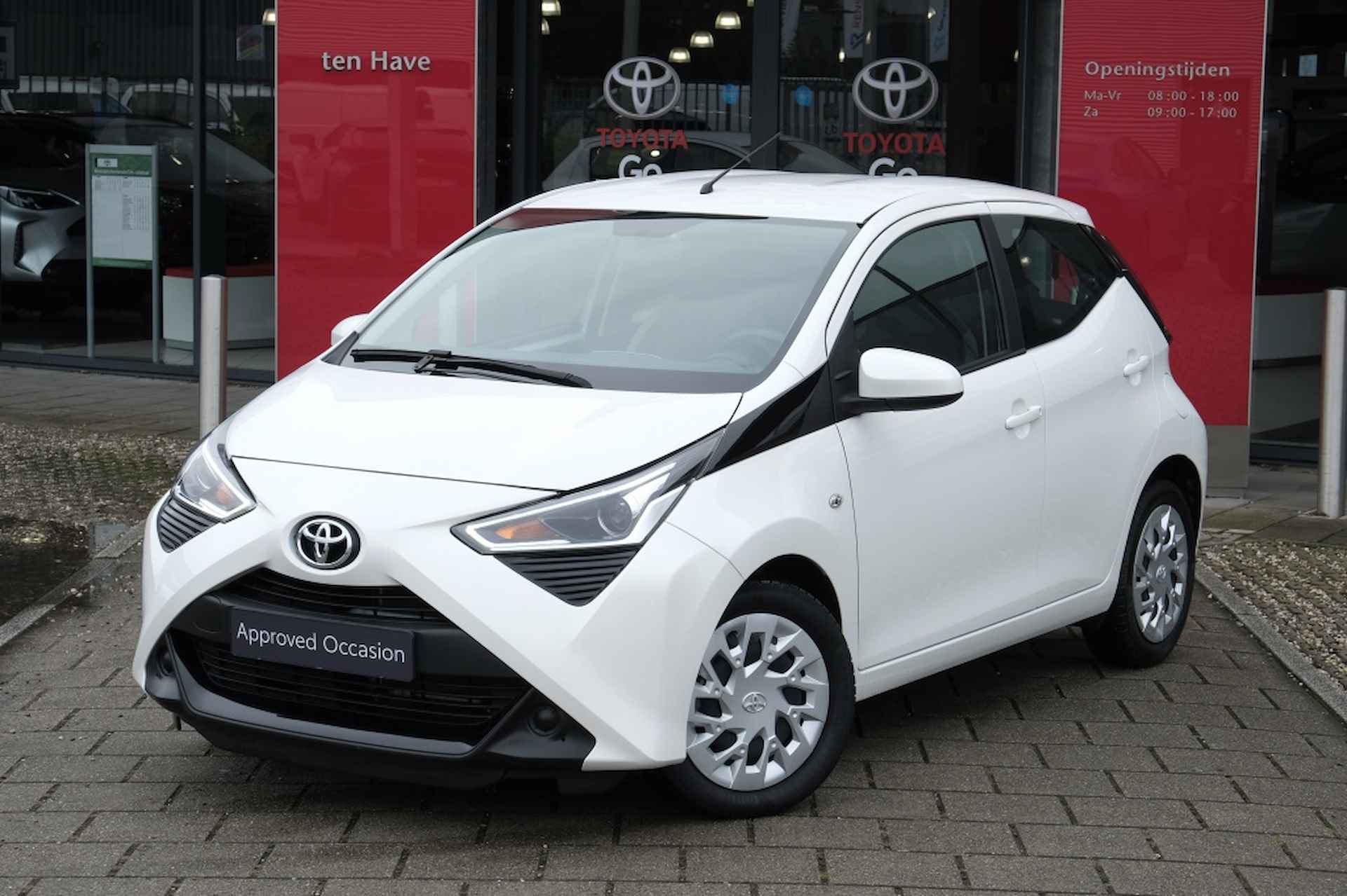 Toyota Aygo 1.0 VVT-i x-play Automaat | x-shift | Apple CarPlay / Android Au - 7/40