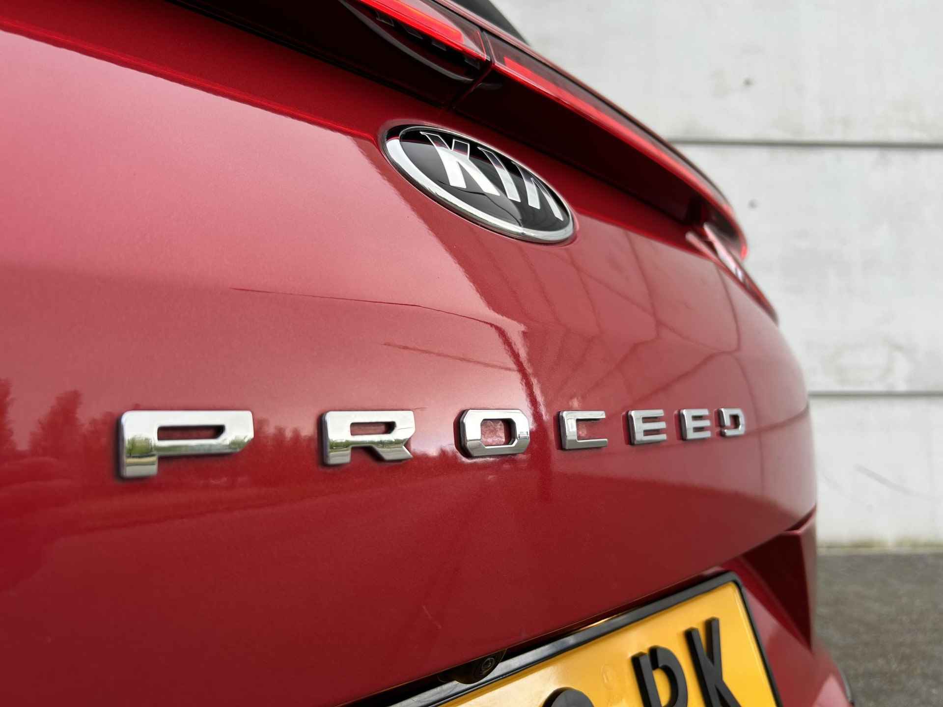Kia ProCeed 1.4 T-GDI GT-PlusLine | Panoramadak | JBL | Leder/Alcantara | Camera | Navi | 17" Velgen | Apple CarPlay/Anroid Auto | Key-Less | PDC | Cruise | LED | - 23/29