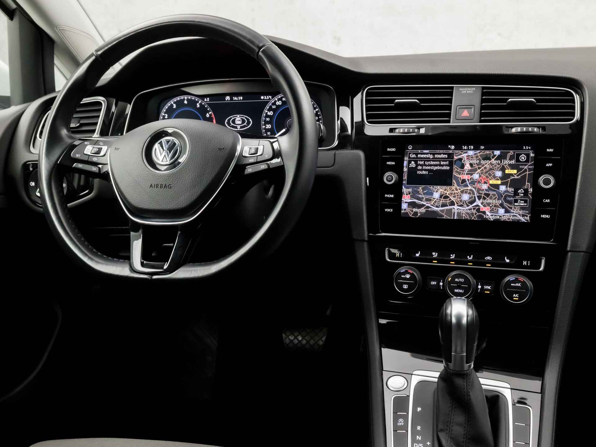 Volkswagen GOLF Variant 1.5 TSI R-Line Sport 150Pk Automaat (DIGITAL COCKPIT, APPLE CARPLAY, GROOT NAVI, ALCANTARA, STOELVERWARMING, MASSAGE, CAMERA, GETINT GLAS, KEYLESS, ADAPTIVE CRUISE, NIEUWE APK - 7/39