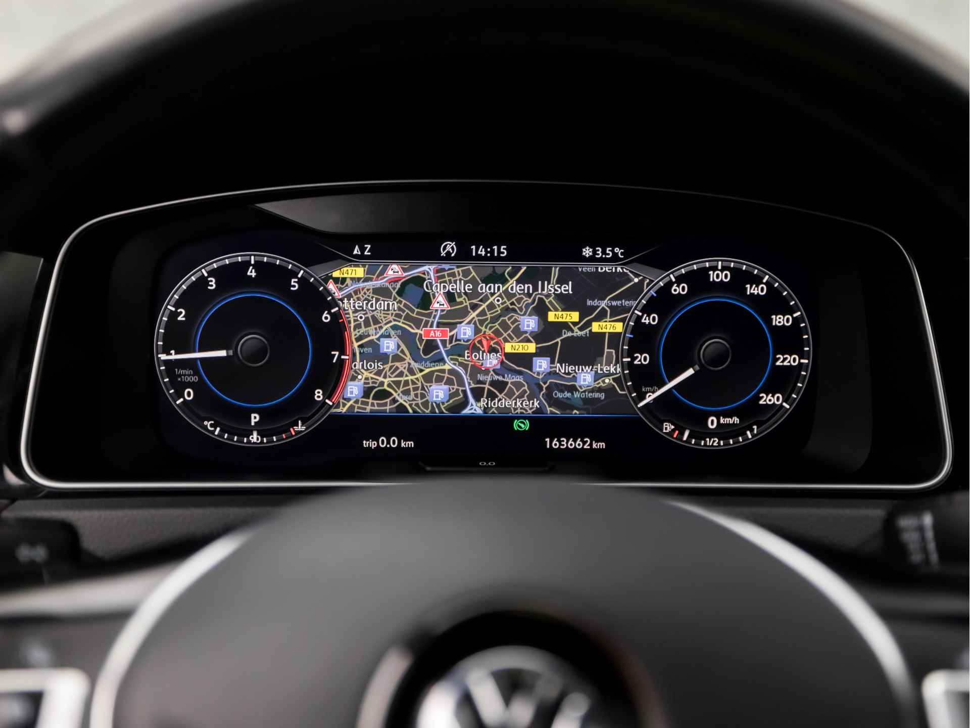 Volkswagen GOLF Variant 1.5 TSI R-Line Sport 150Pk Automaat (DIGITAL COCKPIT, APPLE CARPLAY, GROOT NAVI, ALCANTARA, STOELVERWARMING, MASSAGE, CAMERA, GETINT GLAS, KEYLESS, ADAPTIVE CRUISE, NIEUWE APK - 8/39