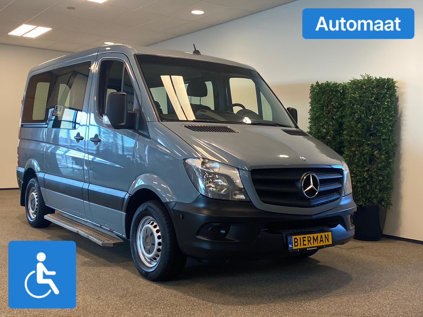 Mercedes Sprinter L1H1 Rolstoelbus Automaat - Rolstoel voorin