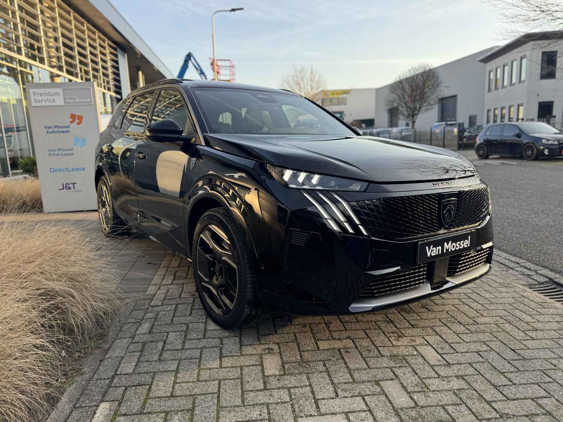 Peugeot e-5008 GT Avantage 73 kWh Apple carplay l Nappa Leder l Panorama dak l DEMO - 6/34