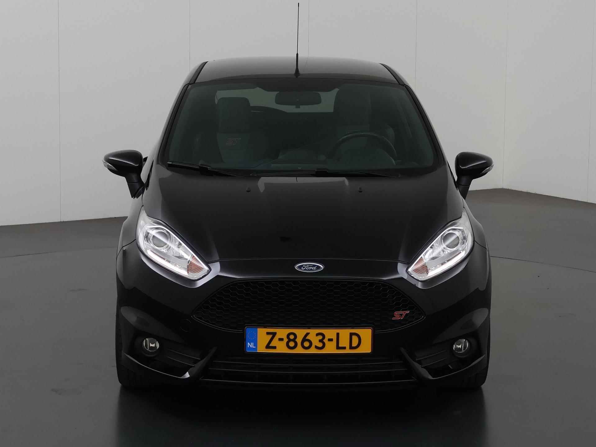 Ford Fiesta 1.6 ST 182pk | Performance Pack | Parkeercamera | Climate Control | Navigatiesysteem | - 4/42