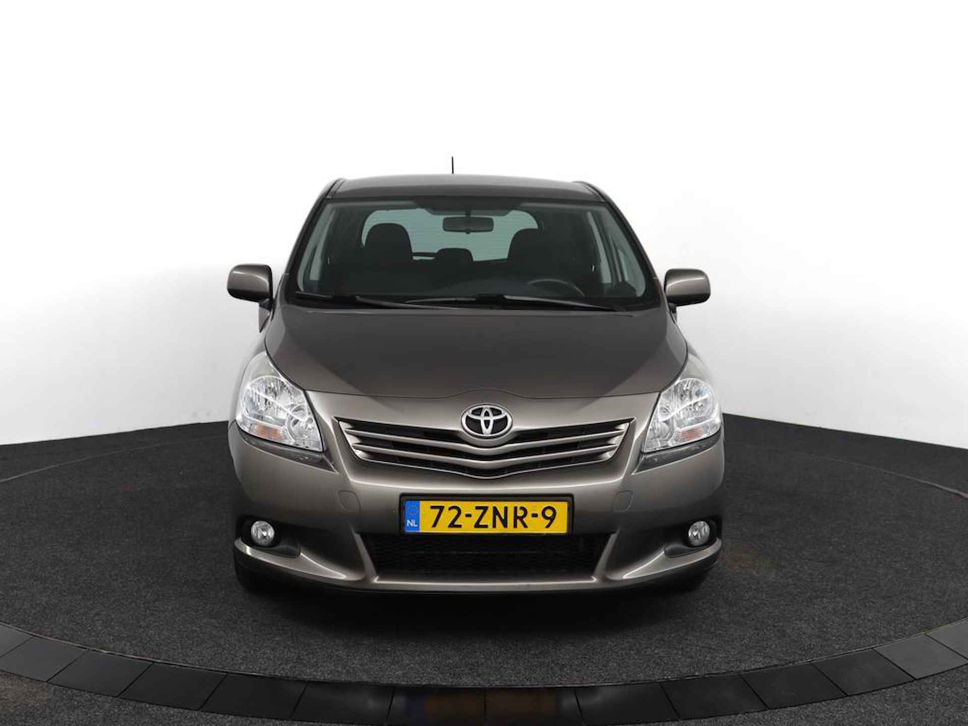 Toyota Verso 1.8 VVT-i Business Titanium | Navigatie | Trekhaak | Climate control | Cruise control | - 14/52