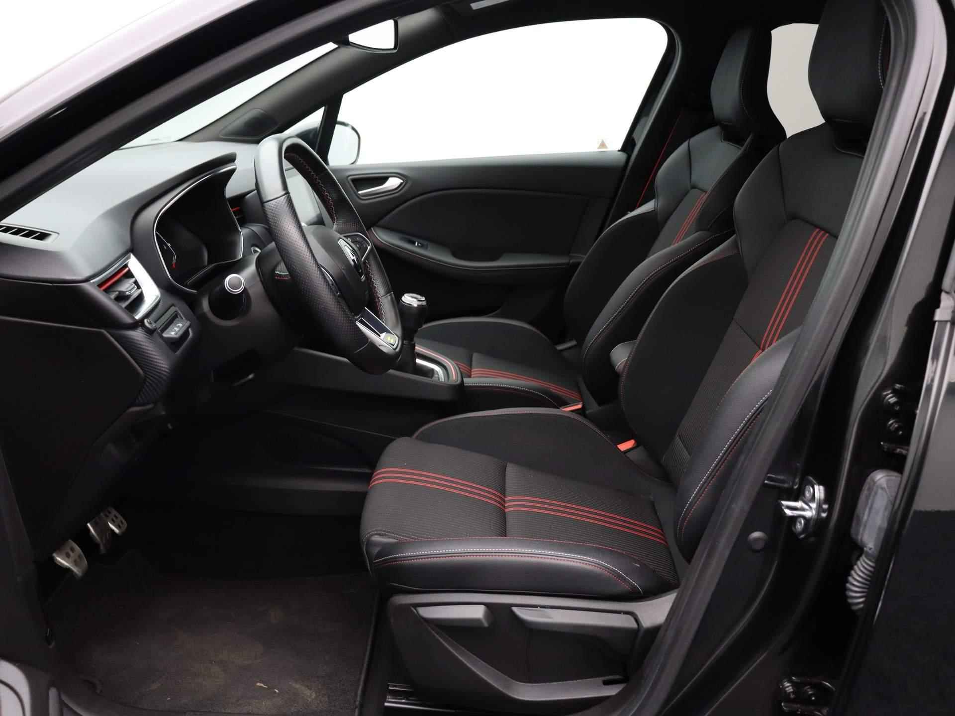 Renault Clio TCe 90pk R.S. Line | Apple carplay | Sportstoelen | Achteruitrijcamera | - 18/49