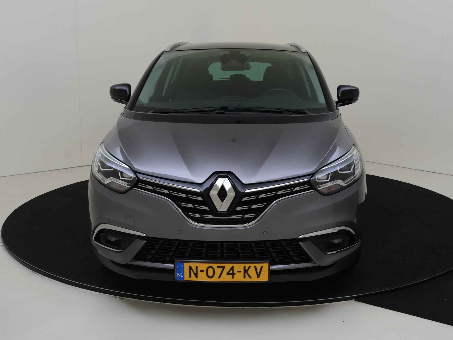 Renault Grand Scénic 1.3 TCe 140 PK Intens Navigatie / Climate Control / Parkeersenoren Voor en Achter / Camera Achter / TREKHAAK - 5/32