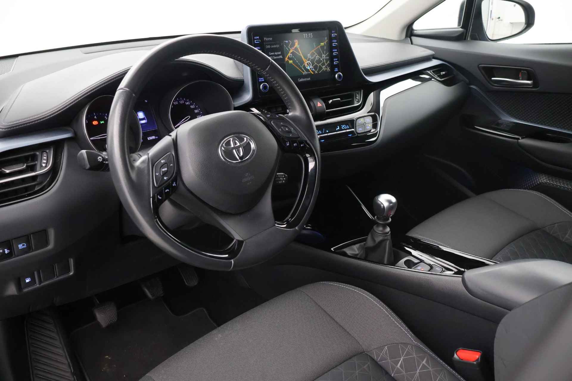 Toyota C-HR 1.2 Turbo Dynamic Navigatie - 2/33