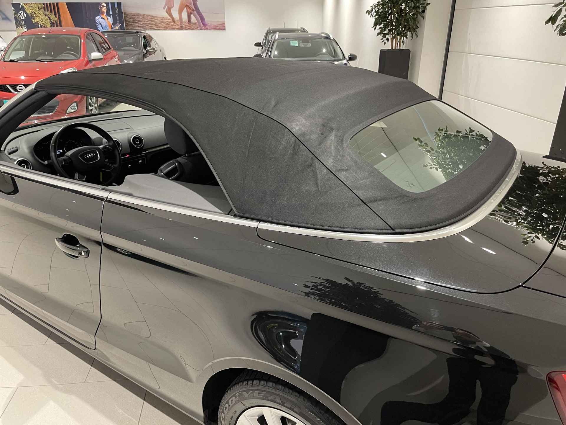 Audi A3 Cabriolet 1.4 TFSI Ambition Sport Edition 125 PK | Stoelverwarming | Cruise Control | Navigatie | Parkeersensoren | Climate Control | Bluetooth | Airco | Telefoonvoorbereiding | - 10/30