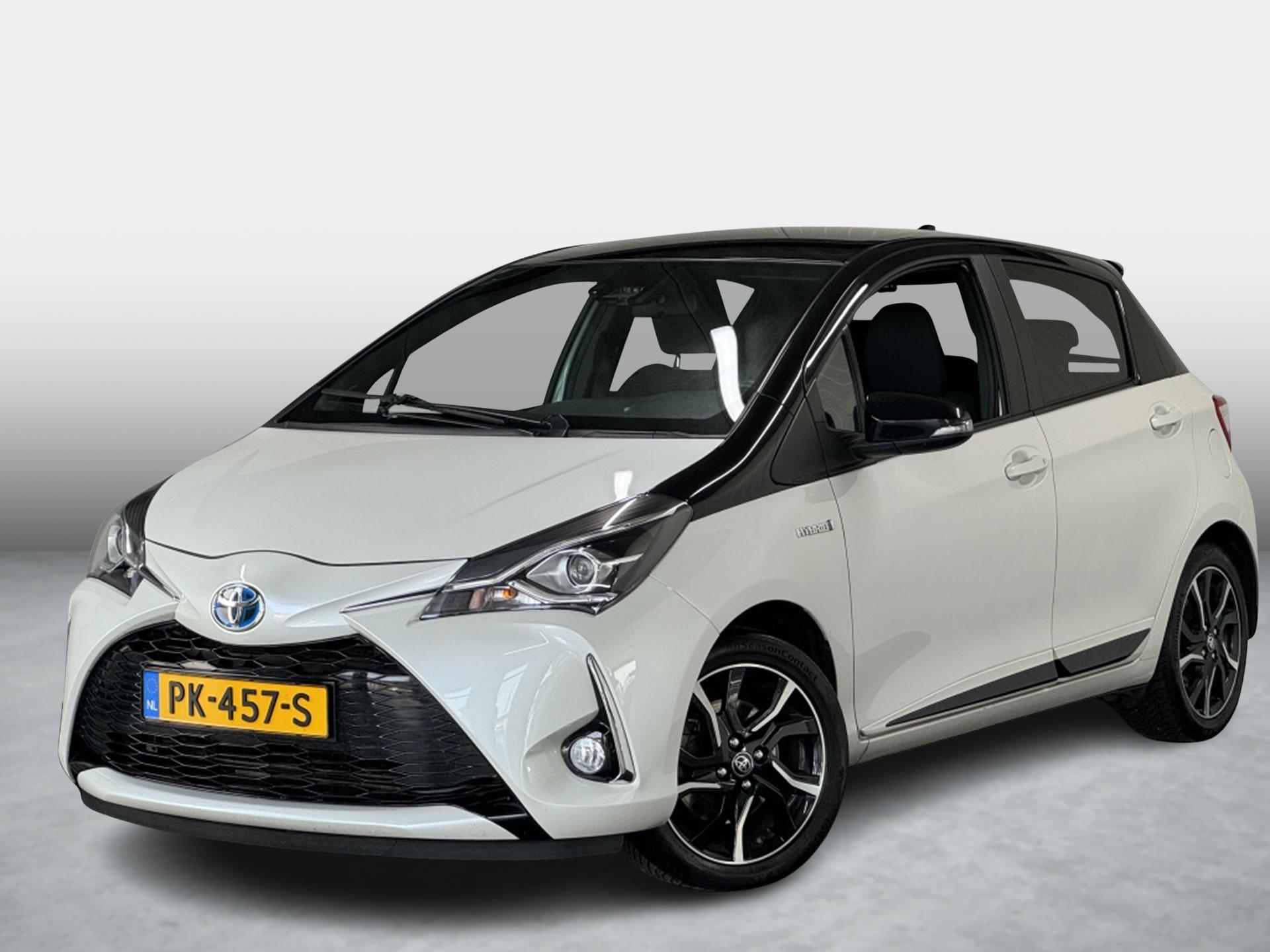 Toyota Yaris 1.5 Hybrid Bi-Tone Navi LM Velg Trekhaak 5drs