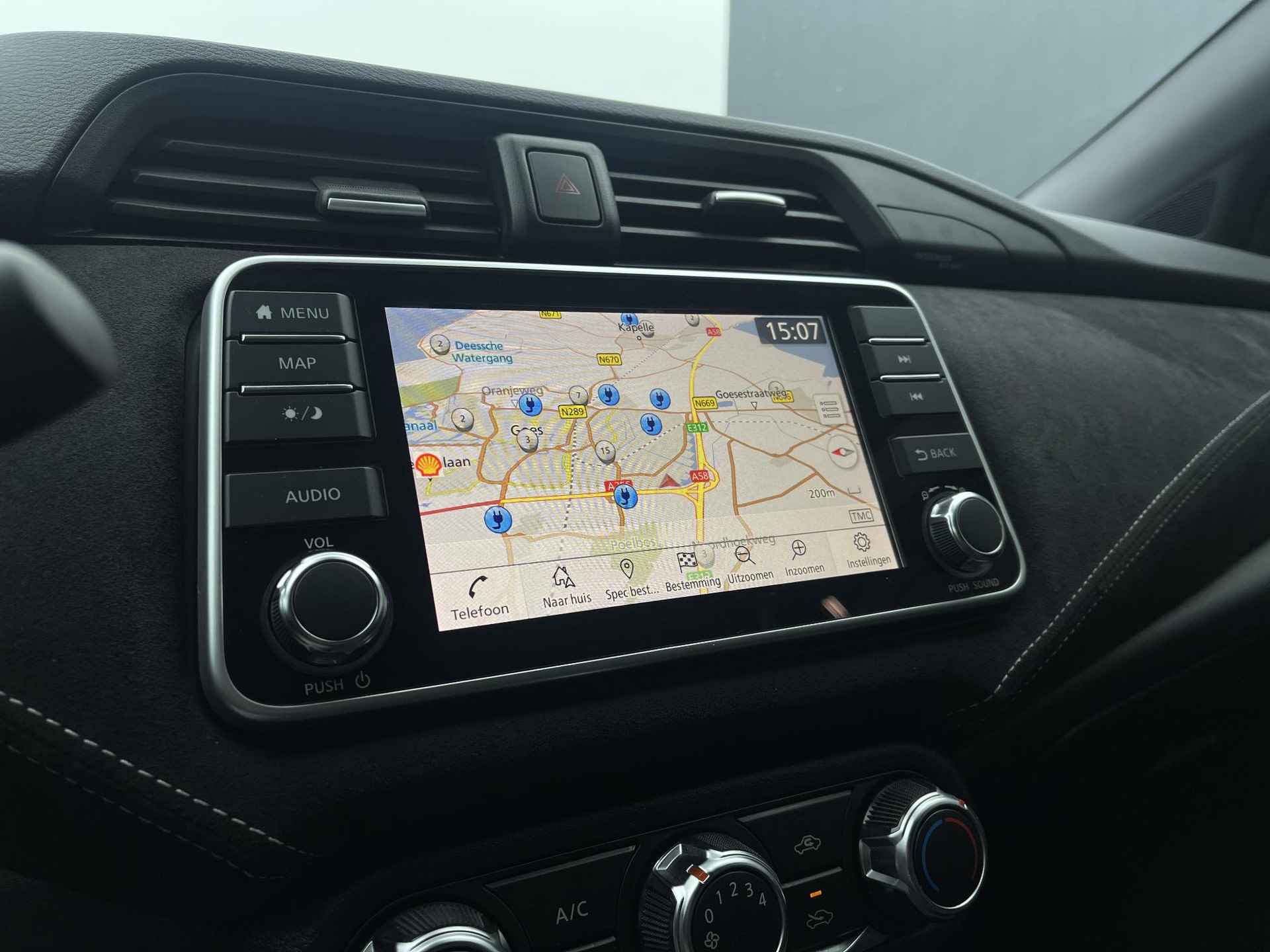 Nissan Micra 1.0 IG-T 92 N-Sport Connect Pack | Navigatie | Apple Carplay/Android Auto | BOSE Audio | Leder/Alcantara | LED Koplampen | 17'' Velgen | Rijklaarprijs! - 16/25