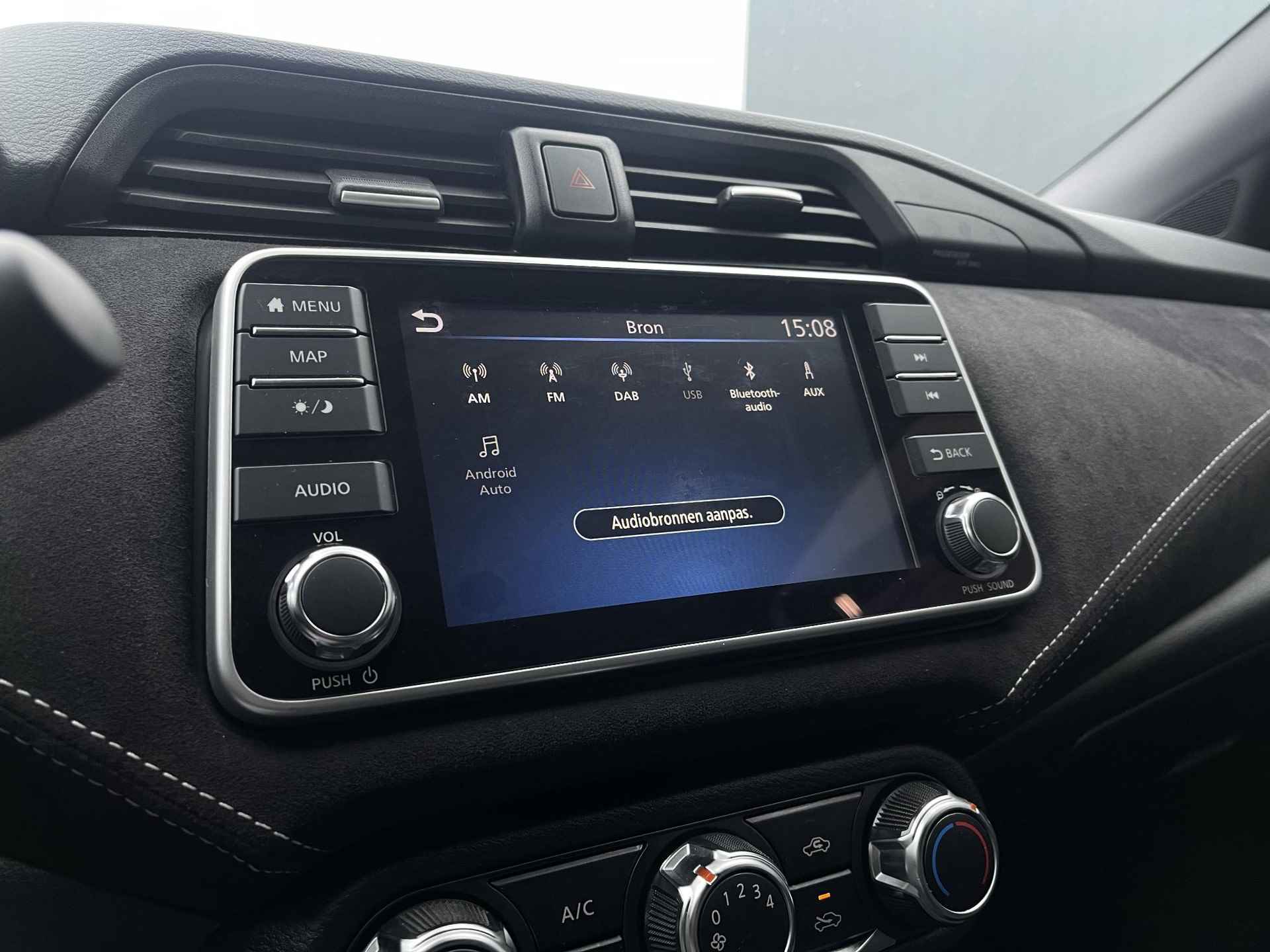 Nissan Micra 1.0 IG-T 92 N-Sport Connect Pack | Navigatie | Apple Carplay/Android Auto | BOSE Audio | Leder/Alcantara | LED Koplampen | 17'' Velgen | Rijklaarprijs! - 17/25