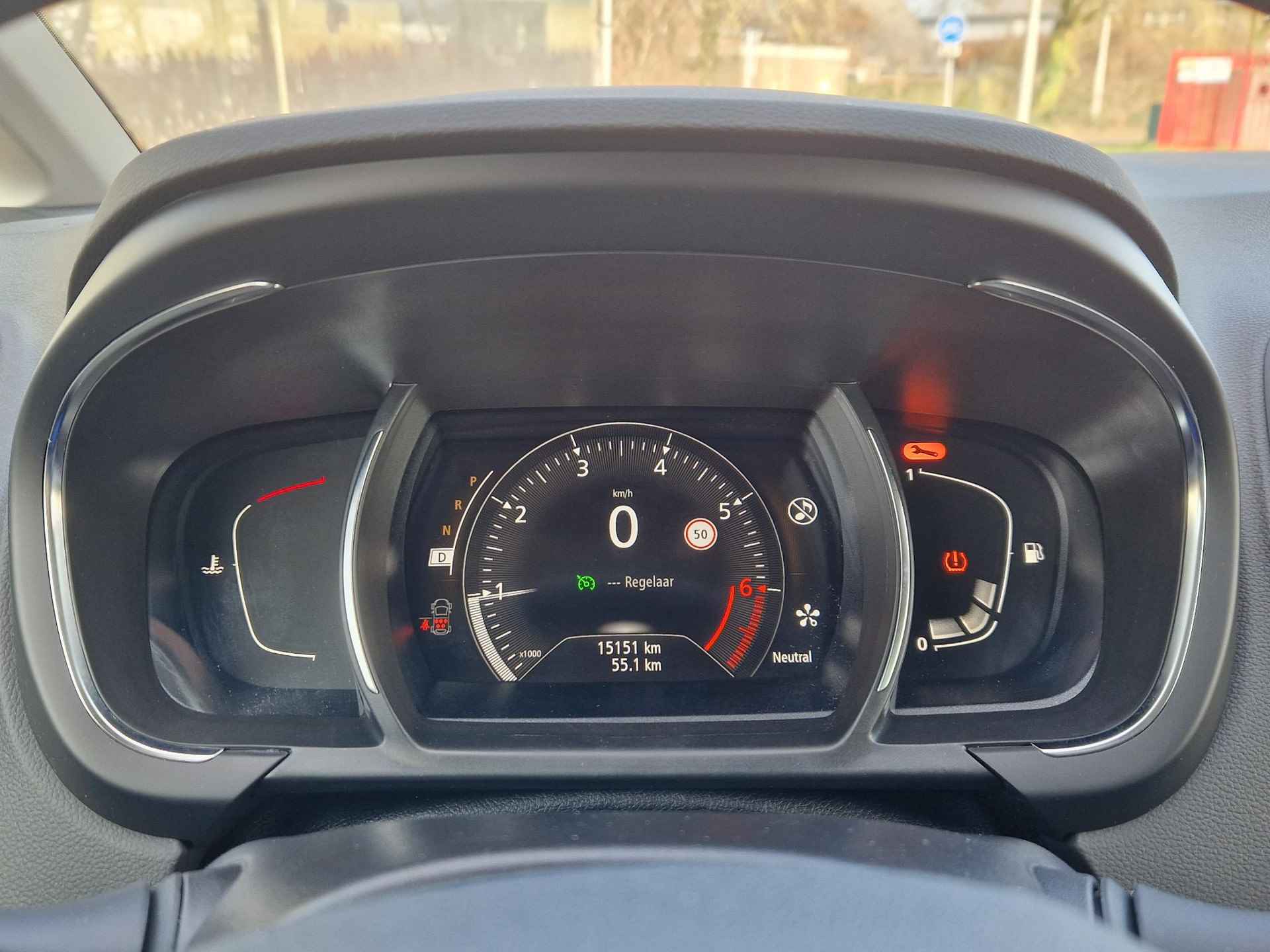 Renault Grand Scénic 1.3 TCe Intens 7p. Automaat / 1500kg Trekgewicht / 1e Eigenaar / Dealer Onderhouden / Apple Carplay & Android Auto / + Zomerbanden / Stoel Verwarming / Cruise Control / Achteruitrijcamera / Navigatie / - 23/40