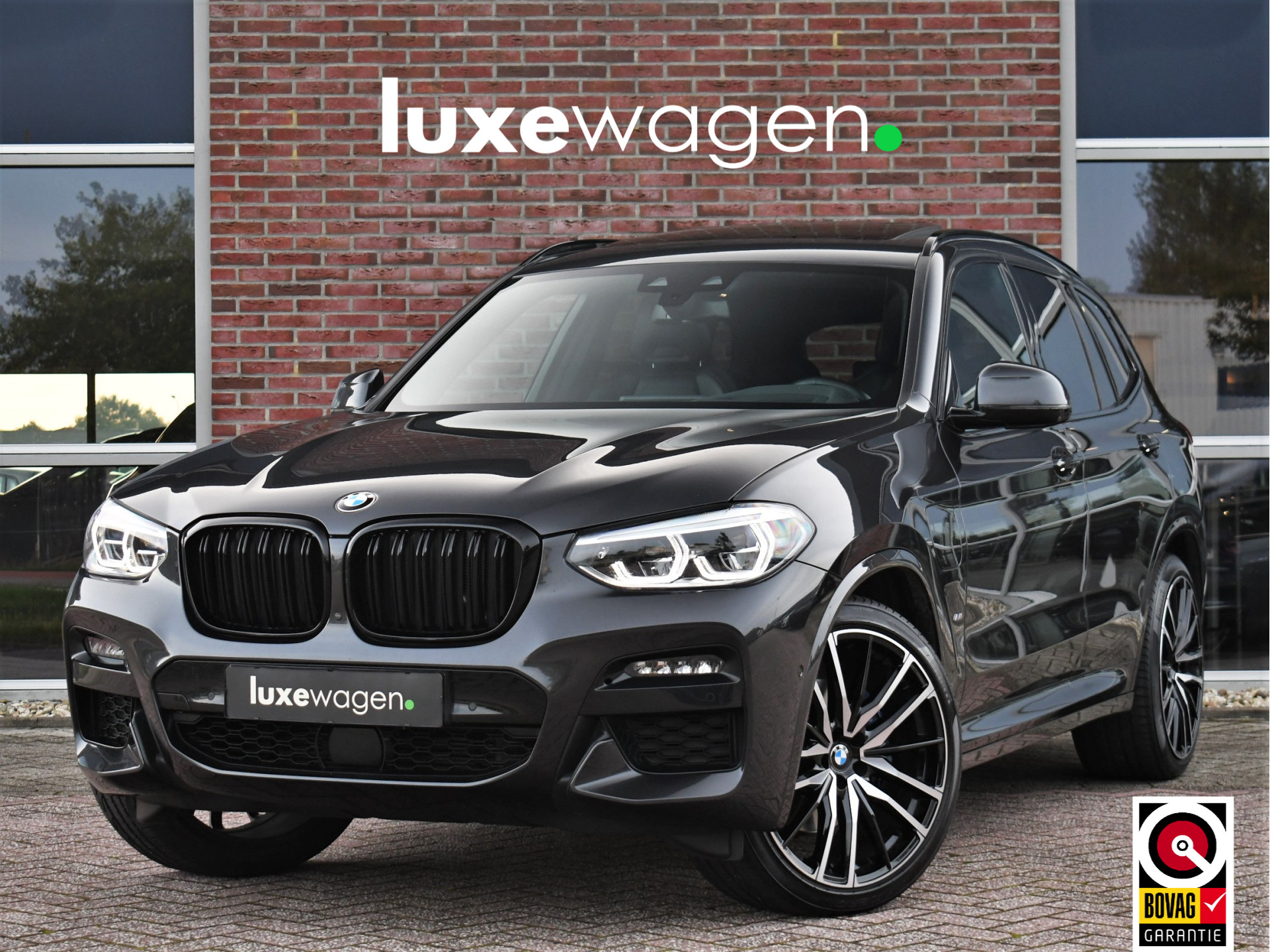 BMW X3 xDrive30e 292pk M-Sport Pano M-zetels ACC 360 HUD 21inch bij viaBOVAG.nl