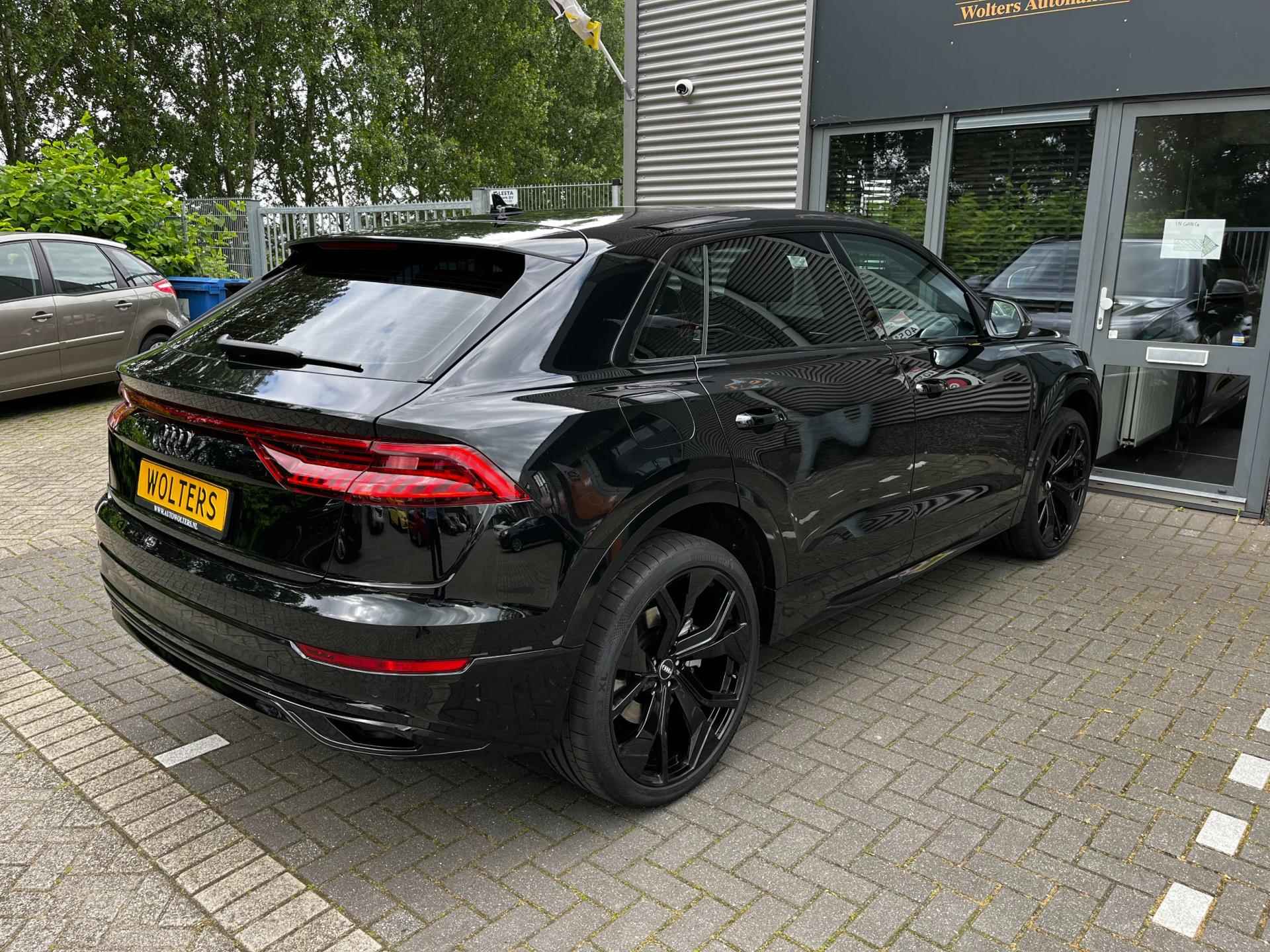 Audi Q8 55 TFSi 381 pk Quattro Competition RS B&O - 10/20