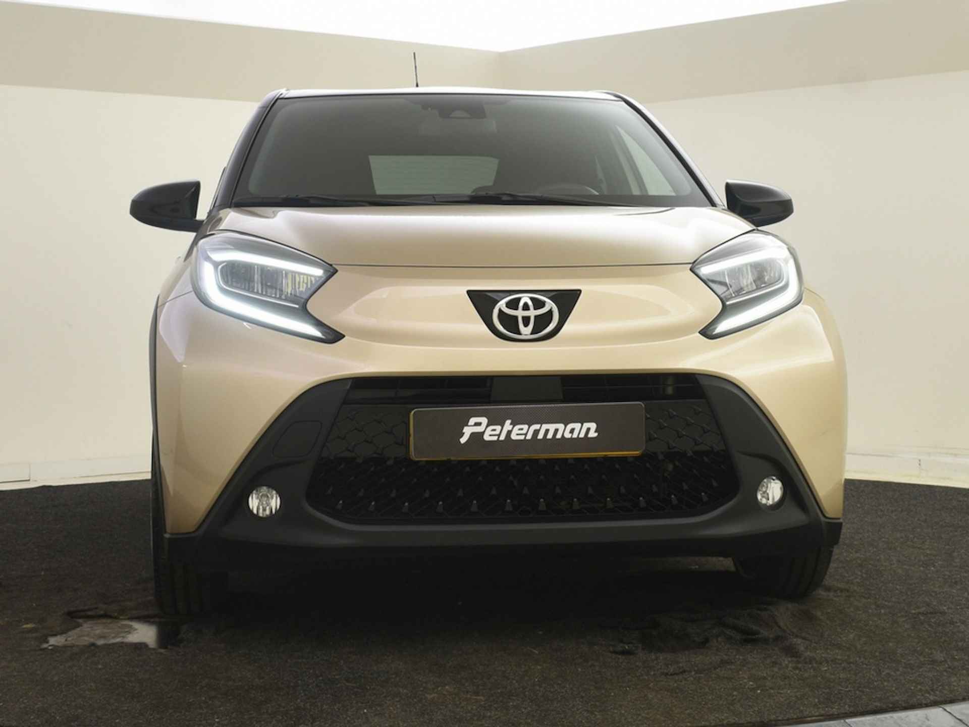 Toyota Aygo X 1.0 VVT-i MT Pulse Bi Tone | Apple & Android Carplay - 6/28