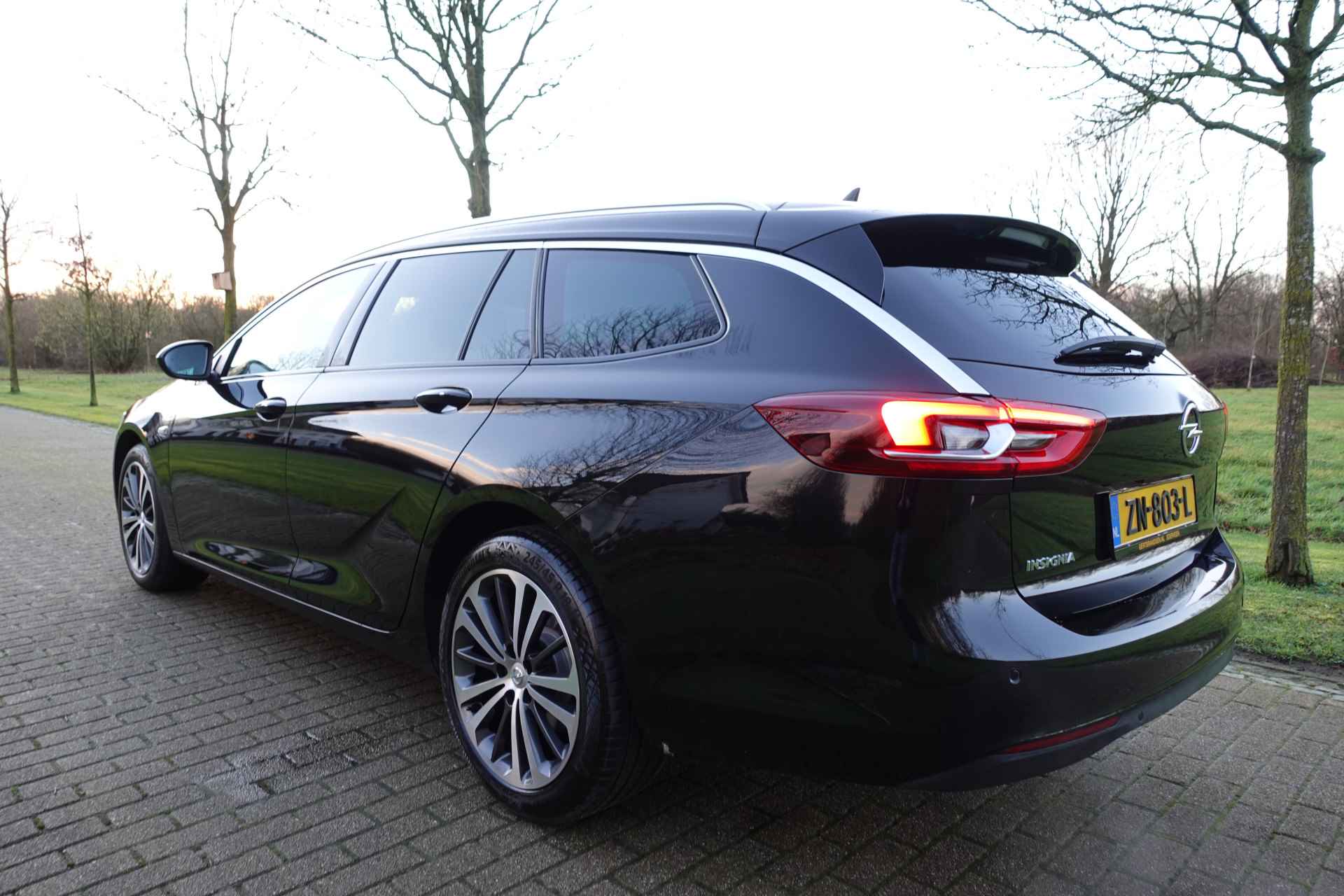 Opel Insignia Sports Tourer 1.5 Turbo Innovation | NAP | LED | Stuurwiel verw. | Stoelverw. | Keyless | 18 inch | Elektrische kofferklep | - 11/59