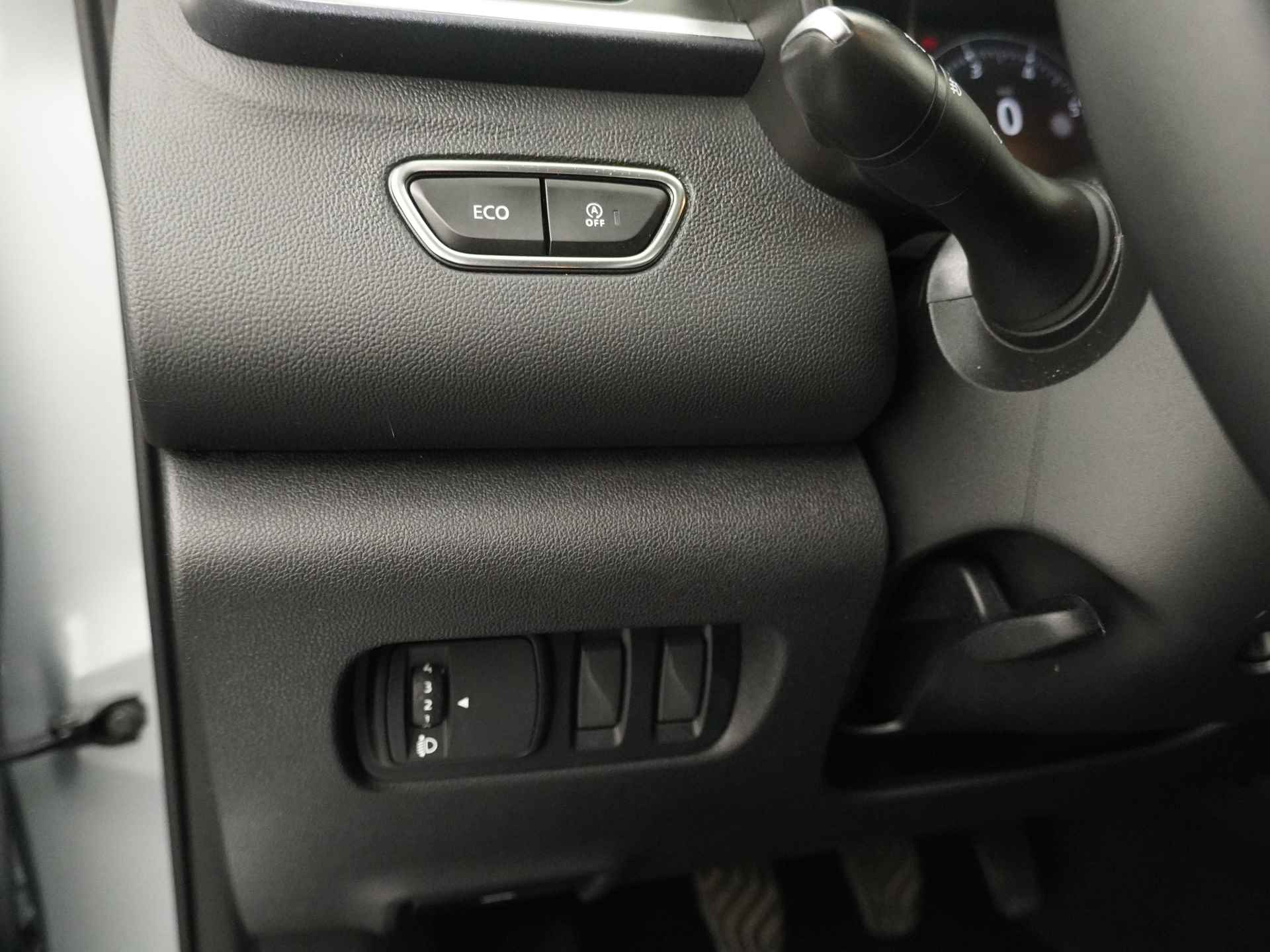 Renault Kadjar 1.3 TCe Zen - Navigatie - Climate Control - Camera - Cruise Control - 12 maanden BOVAG garantie - 21/48