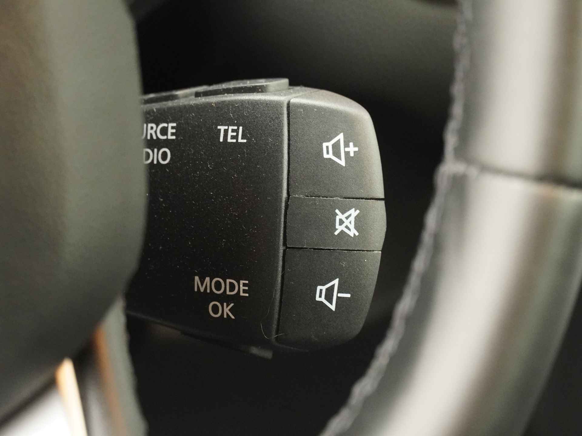 Renault Kadjar 1.3 TCe Zen - Navigatie - Climate Control - Camera - Cruise Control - 12 maanden BOVAG garantie - 26/48
