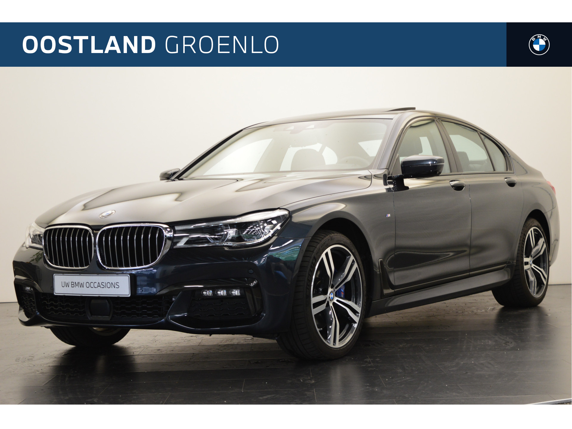 BMW 7 Serie 740i High Executive M Sport Automaat / Schuif-kanteldak / Achteruitrijcamera / Active Steering / Adaptieve LED / Apple CarPlay / Gesture Control / Soft Close