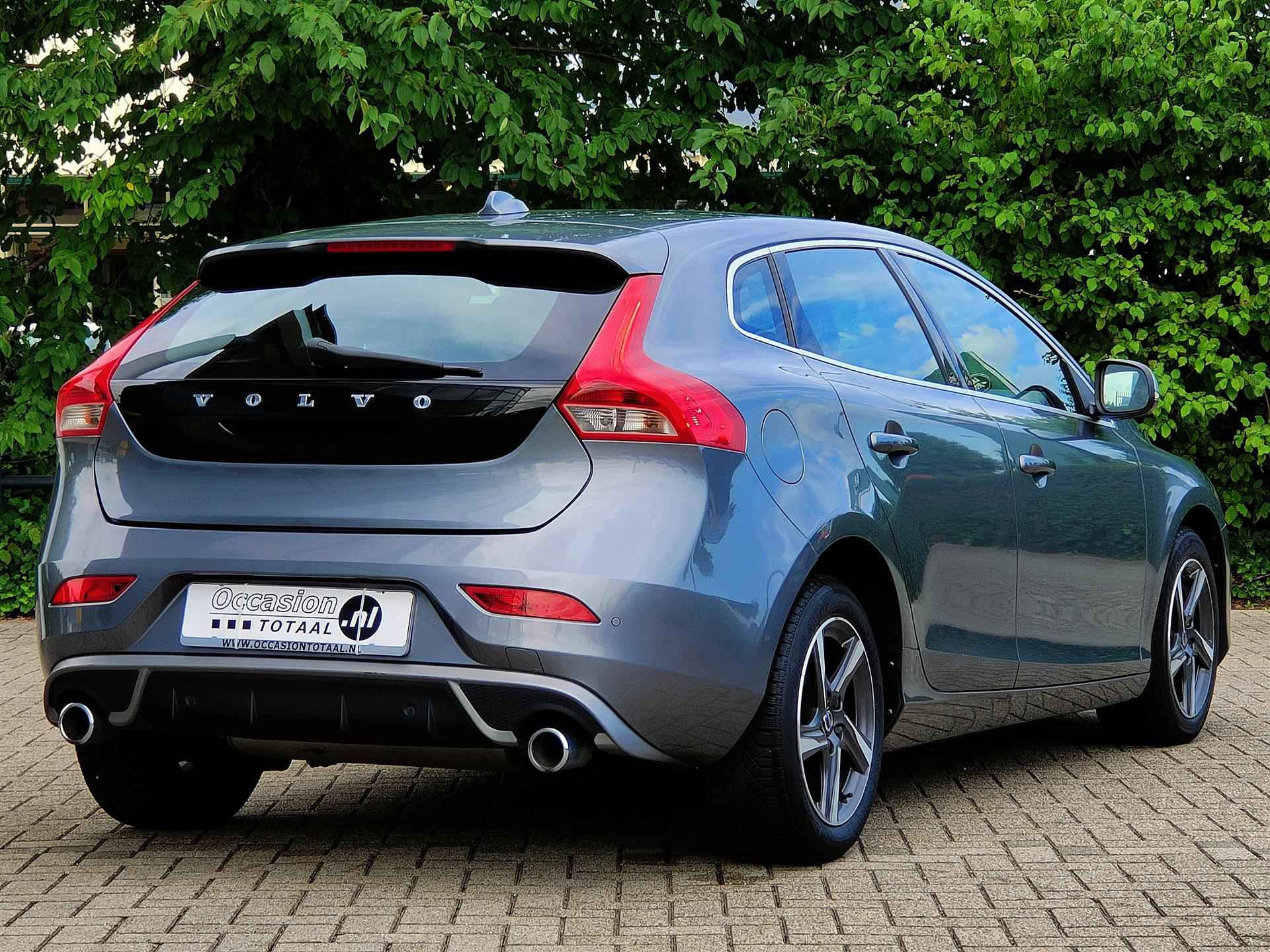 Volvo V40 2.0 D2 R-Design Business - 6/24