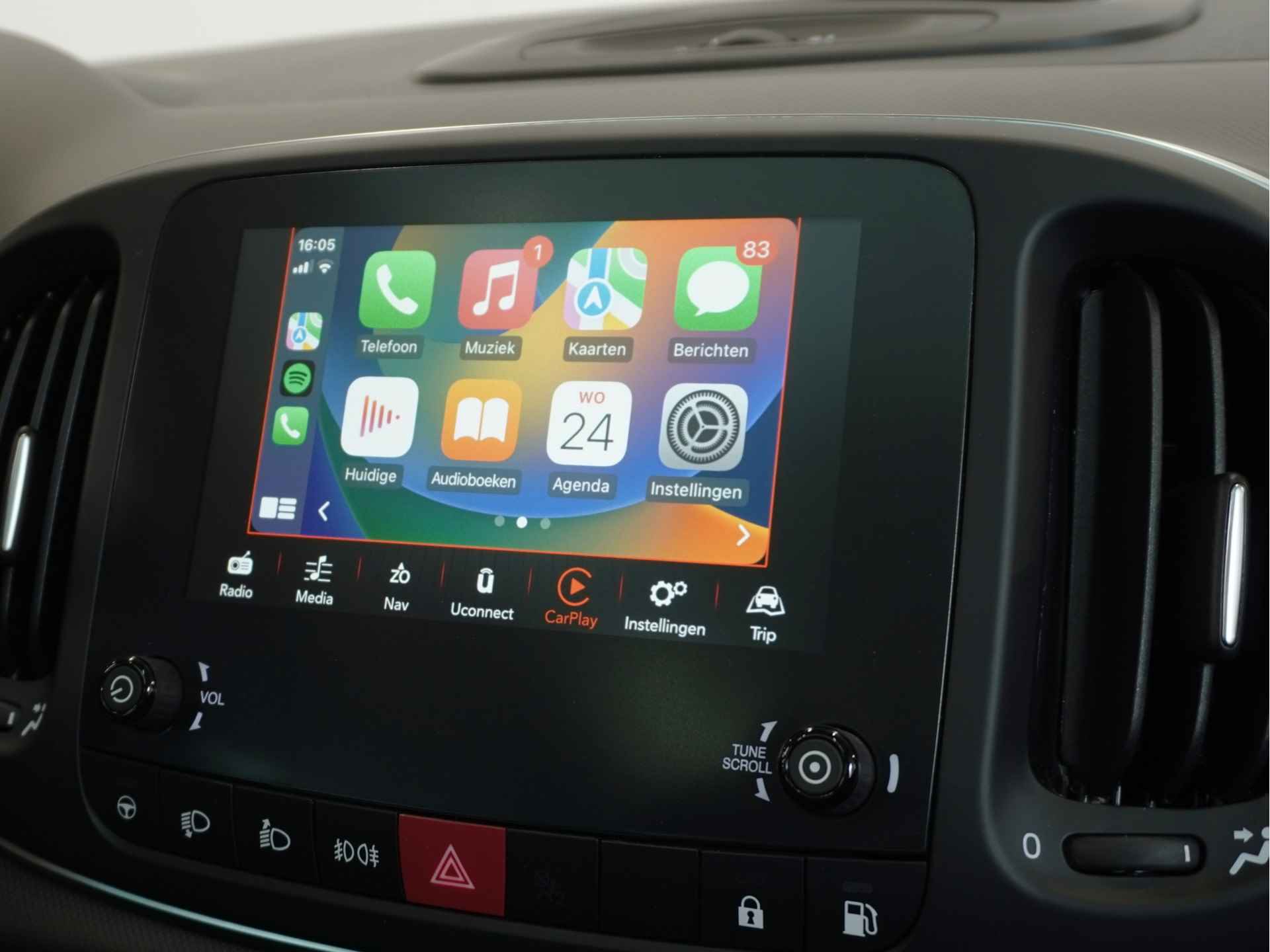 Fiat 500L 0.9 TwinAir CNG Lounge | CNG | Apple Carplay / Android Auto | Dealer onderhouden | - 39/49