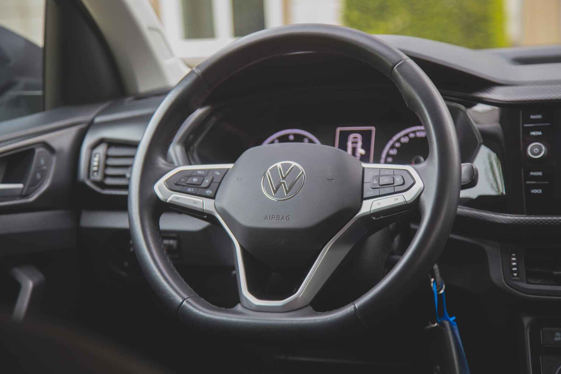 Volkswagen T-Cross 1.0 TSI Life Carplay | Stoelverwarming | PDC | 1e eign - 36/44